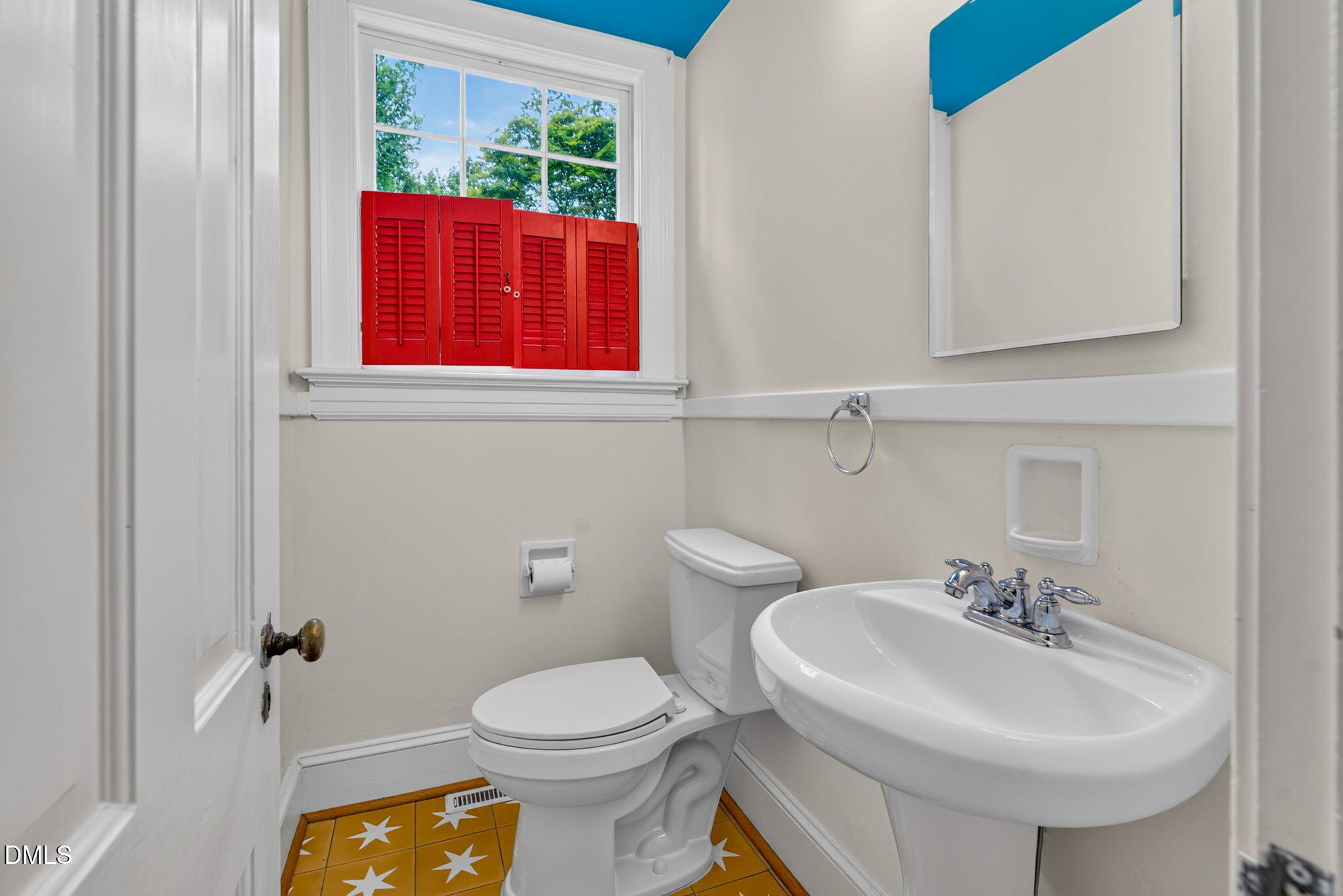 2625 Dover Road Property Photo 16