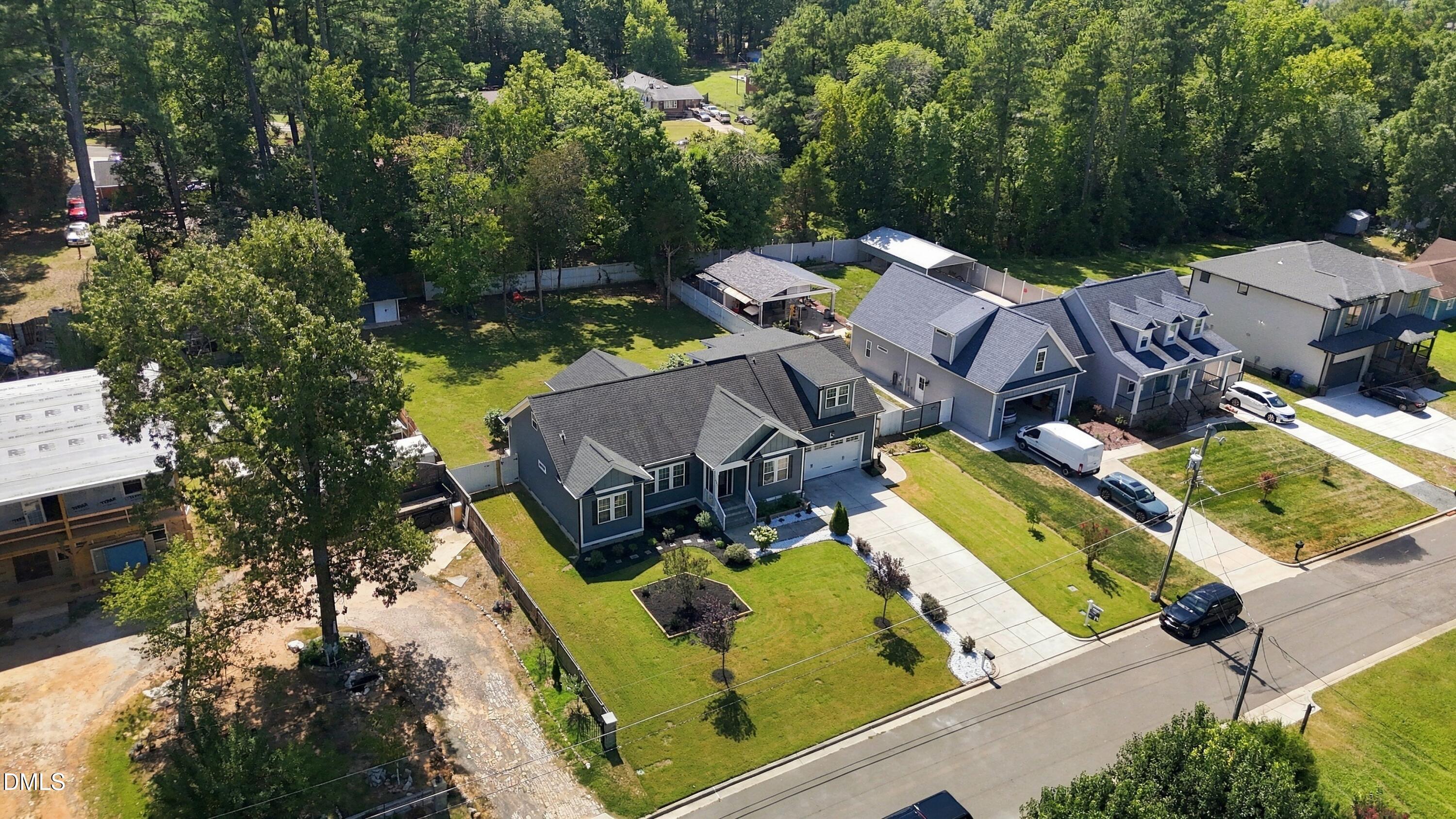 1722 Wynne Road Property Photo 4