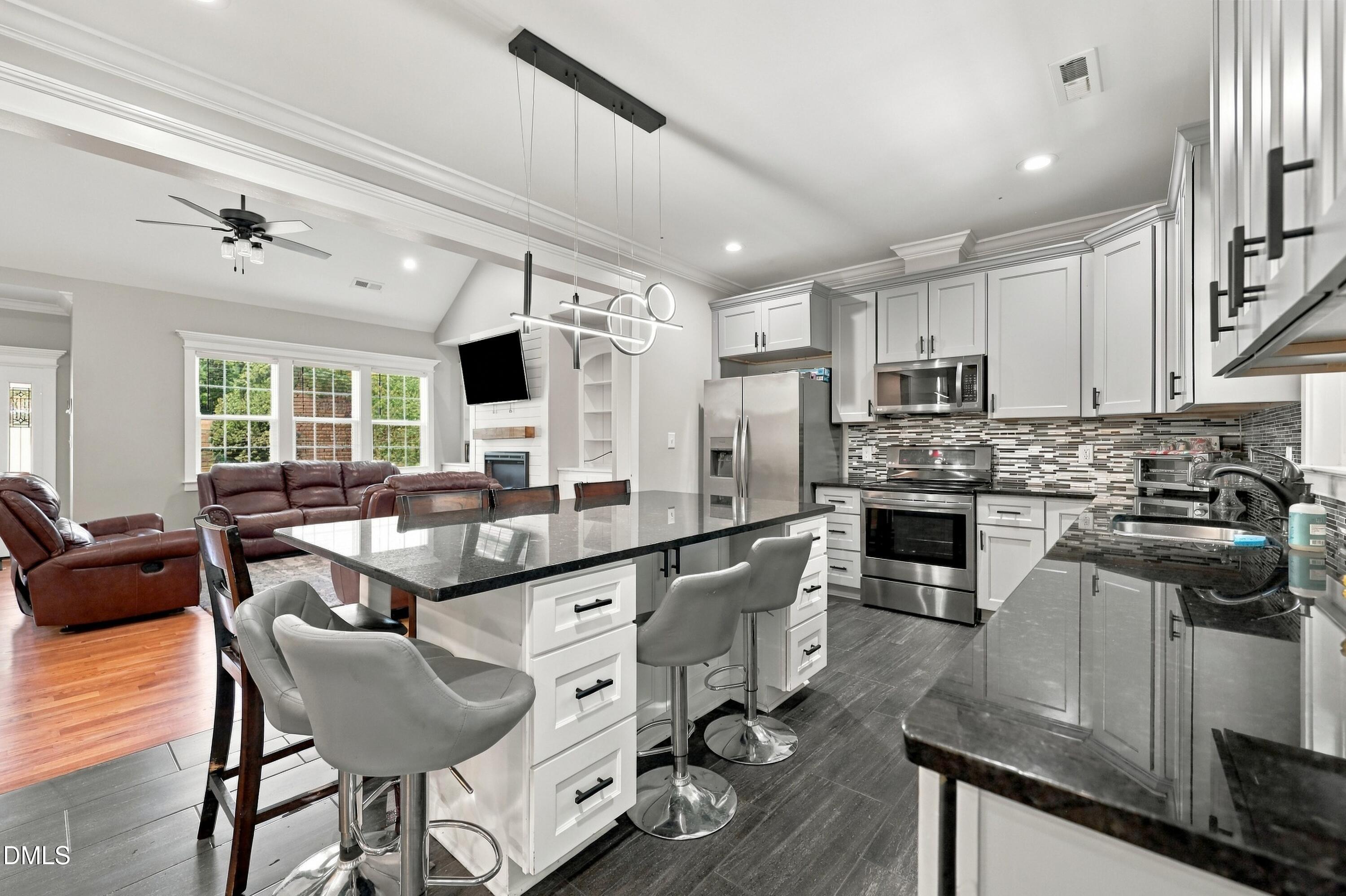 1722 Wynne Road Property Photo 17