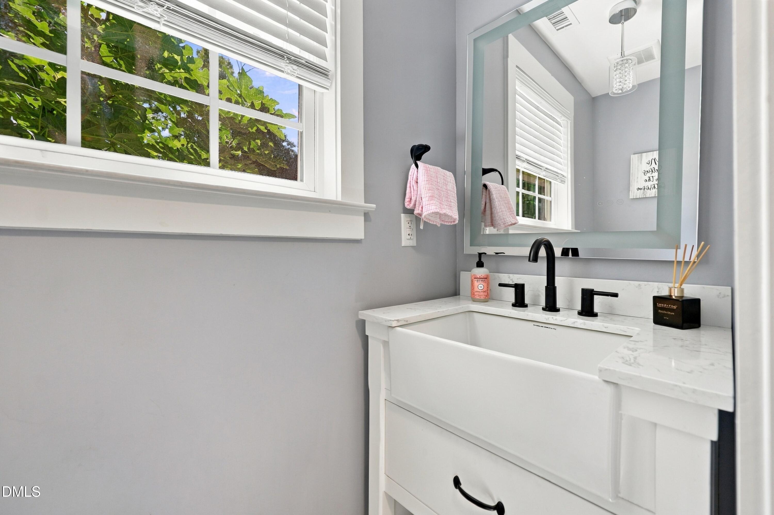 1722 Wynne Road Property Photo 23
