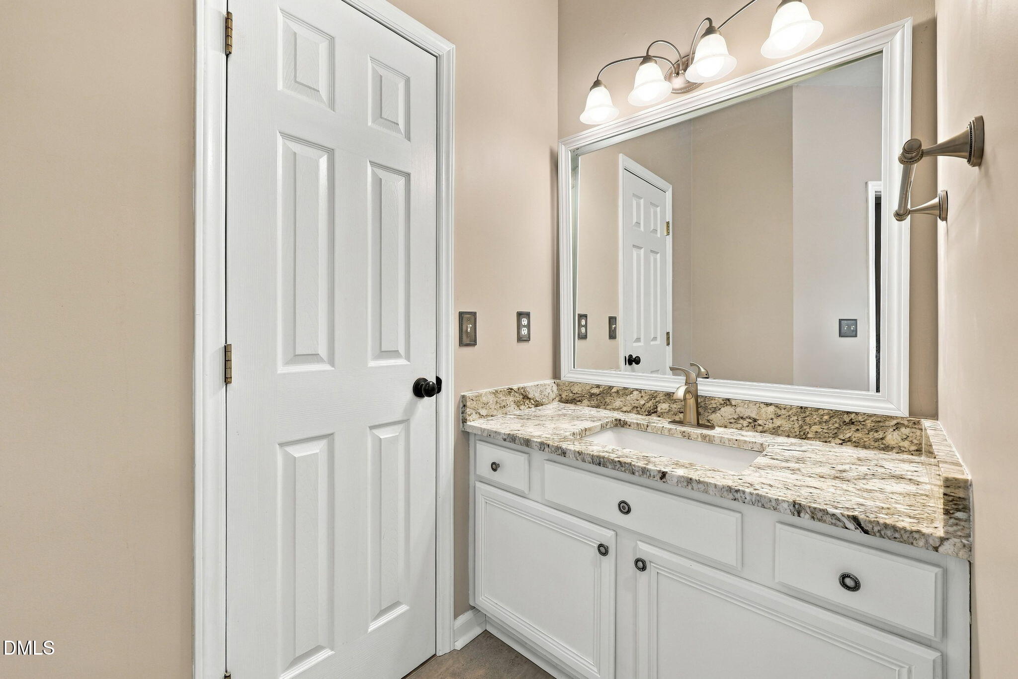 3413 Coach Lantern Avenue Property Photo 23