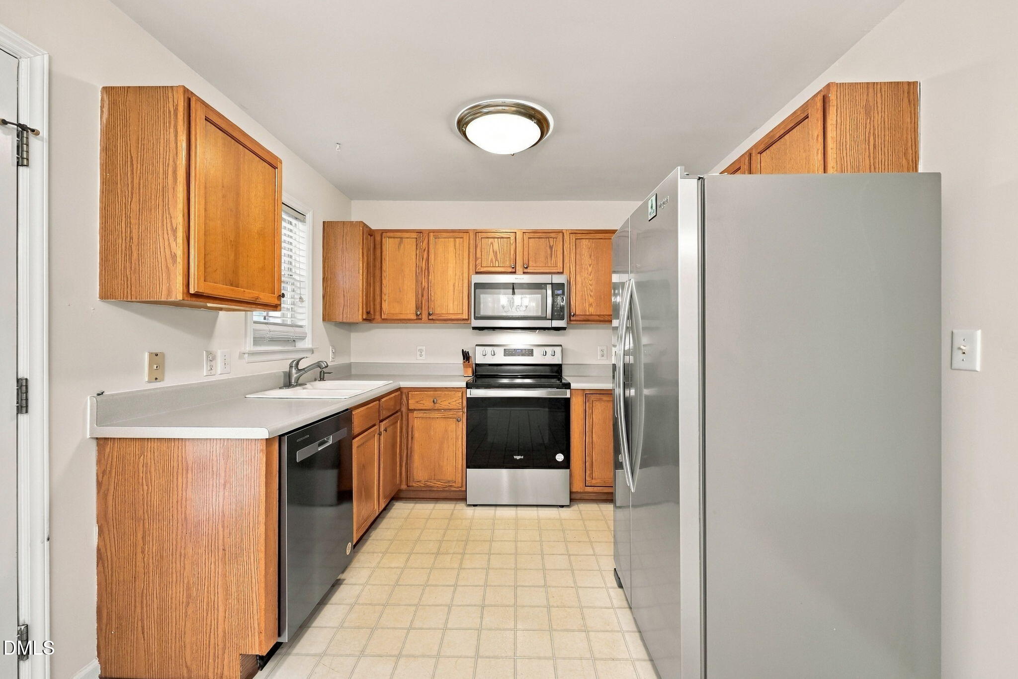 2220 Turtle Point Drive Property Photo 8