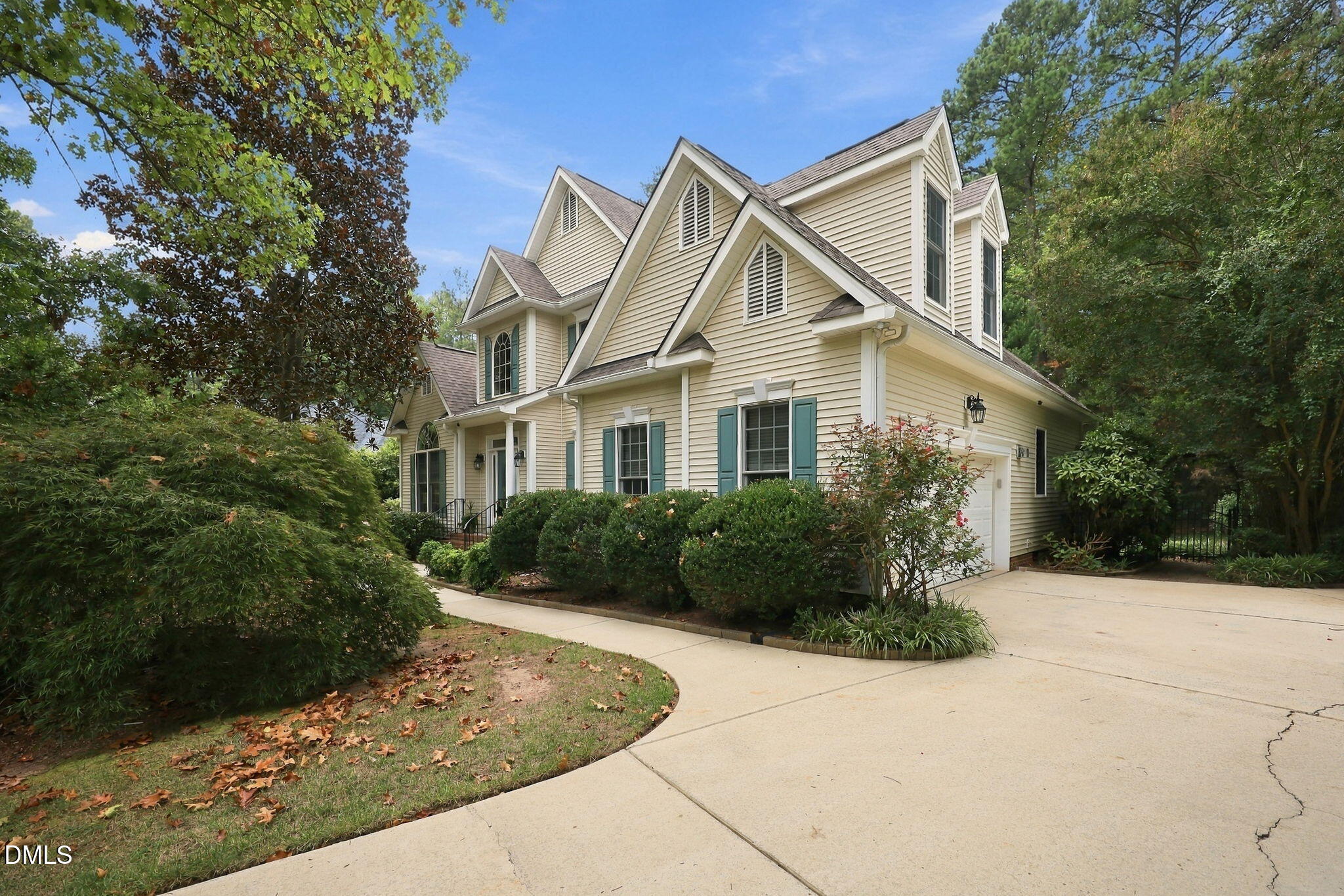 7741 Fairlake Drive Property Photo 4