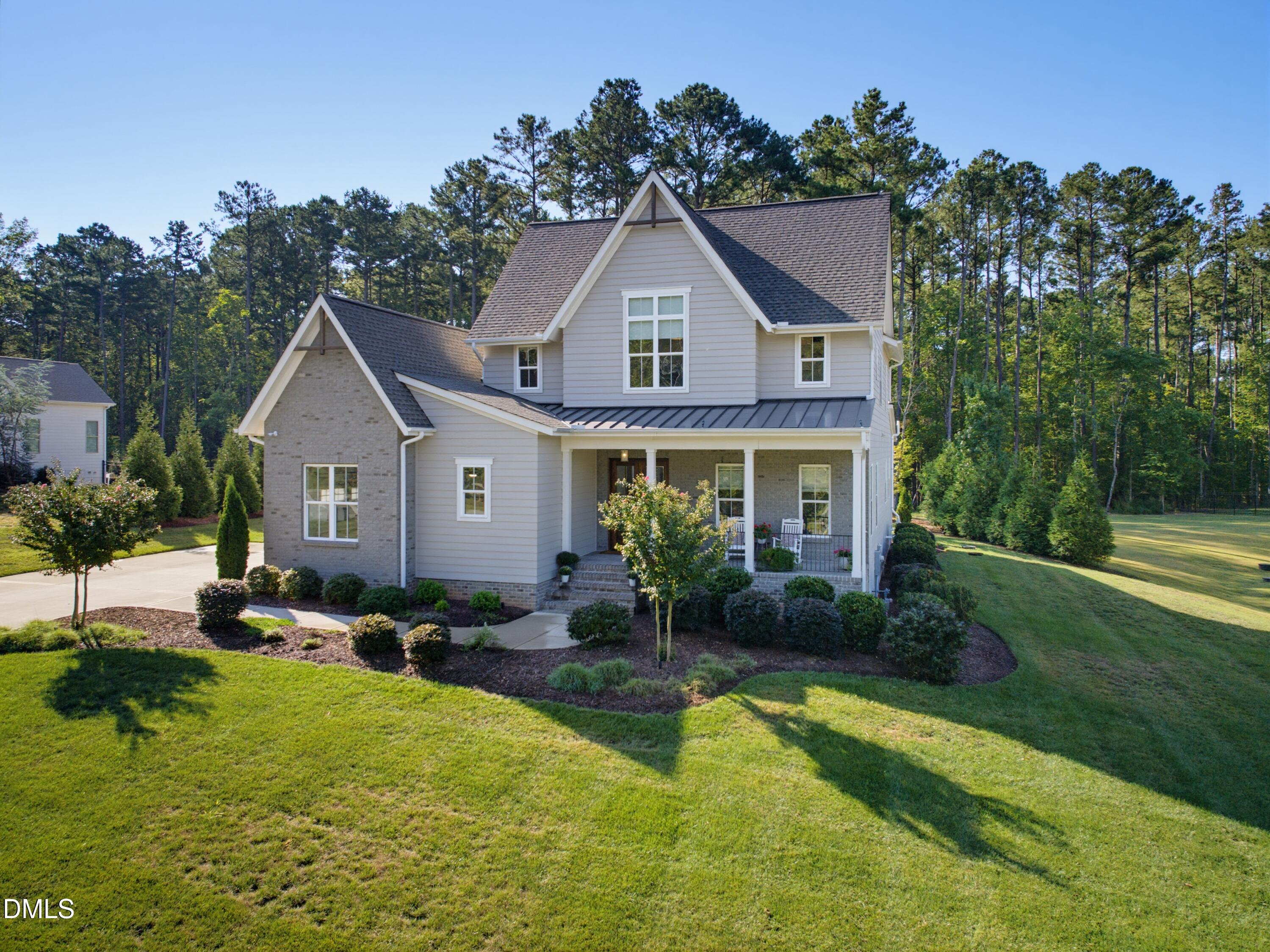 912 Harrison Ridge Road Property Photo 1