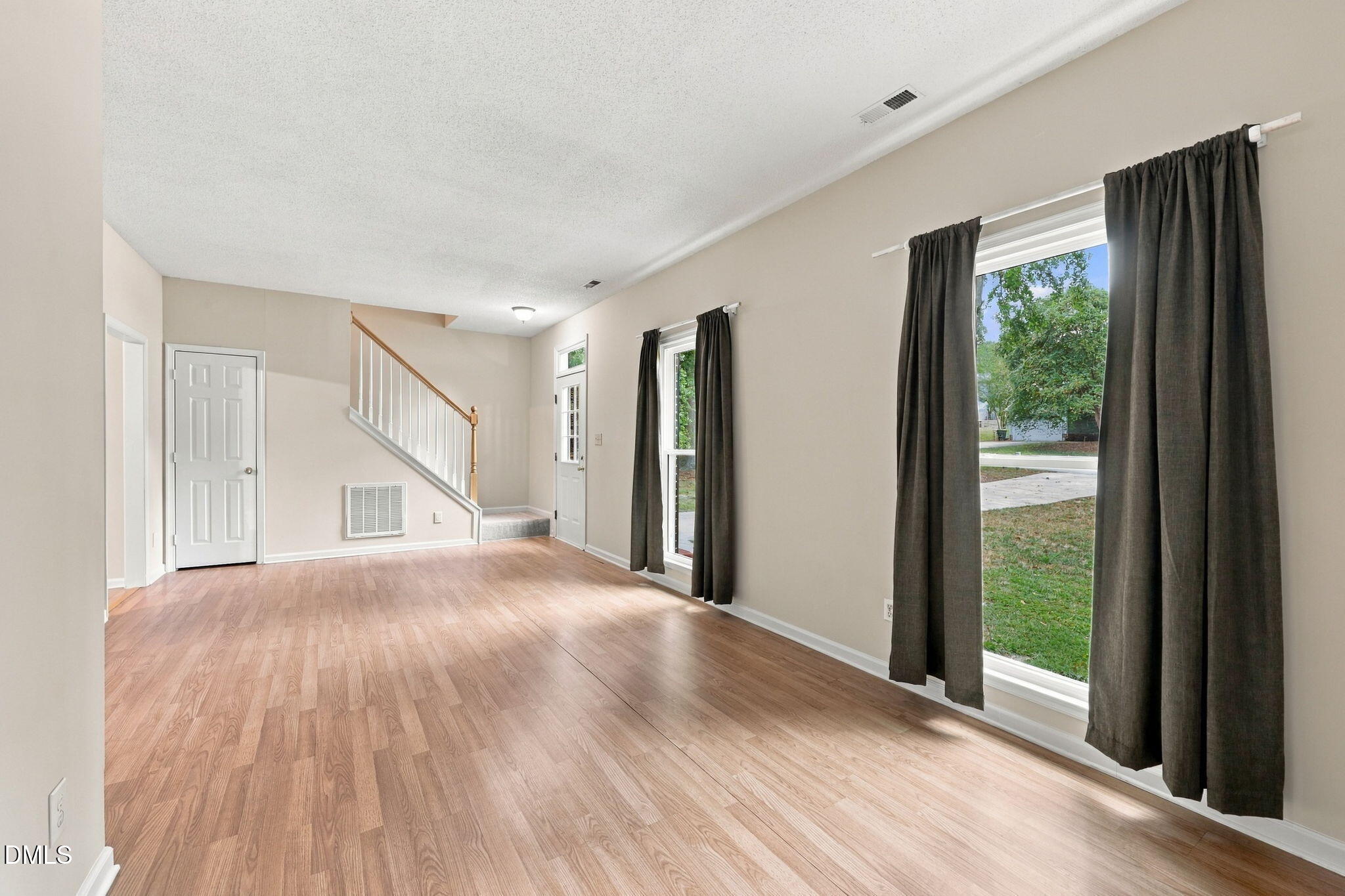 210 Eagle Tavern Drive Property Photo 7