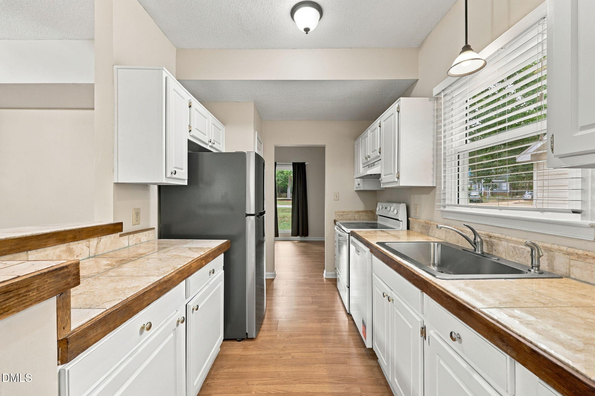 210 Eagle Tavern Drive Property Photo 10