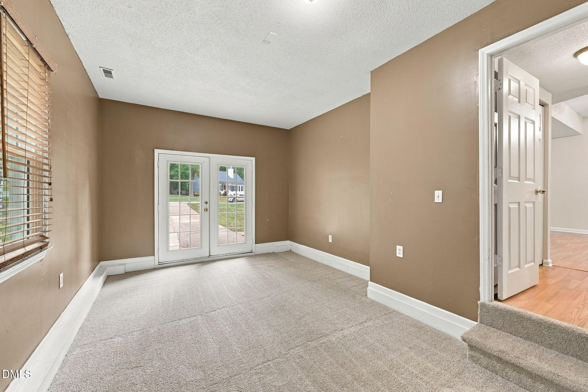 210 Eagle Tavern Drive Property Photo 21