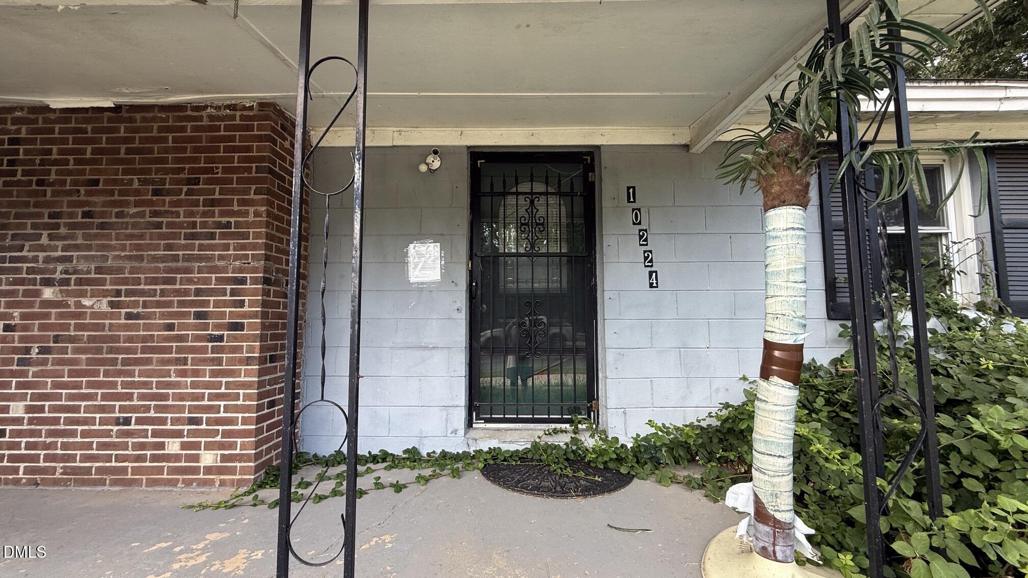 10224 Holly Springs Road Property Photo 2