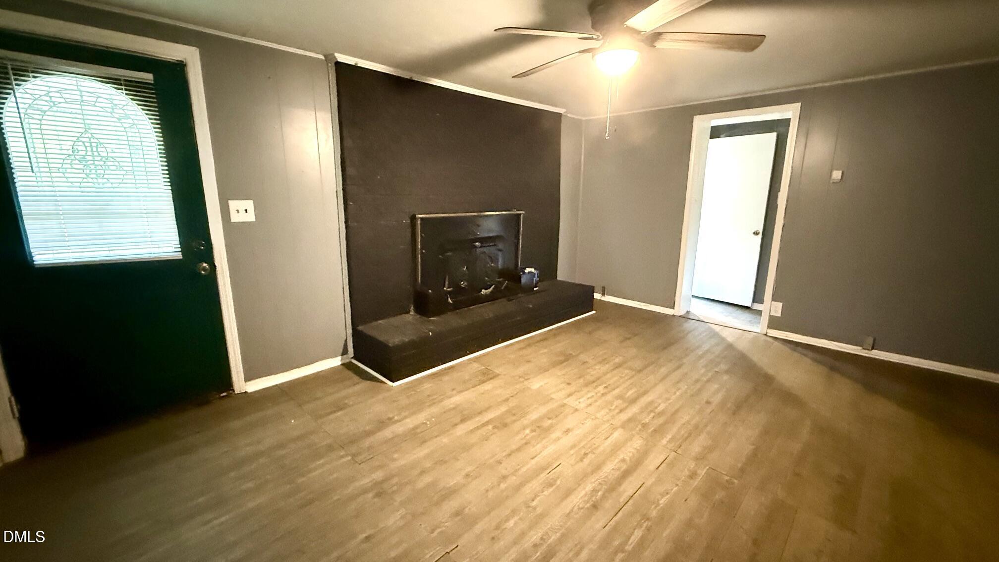 10224 Holly Springs Road Property Photo 6