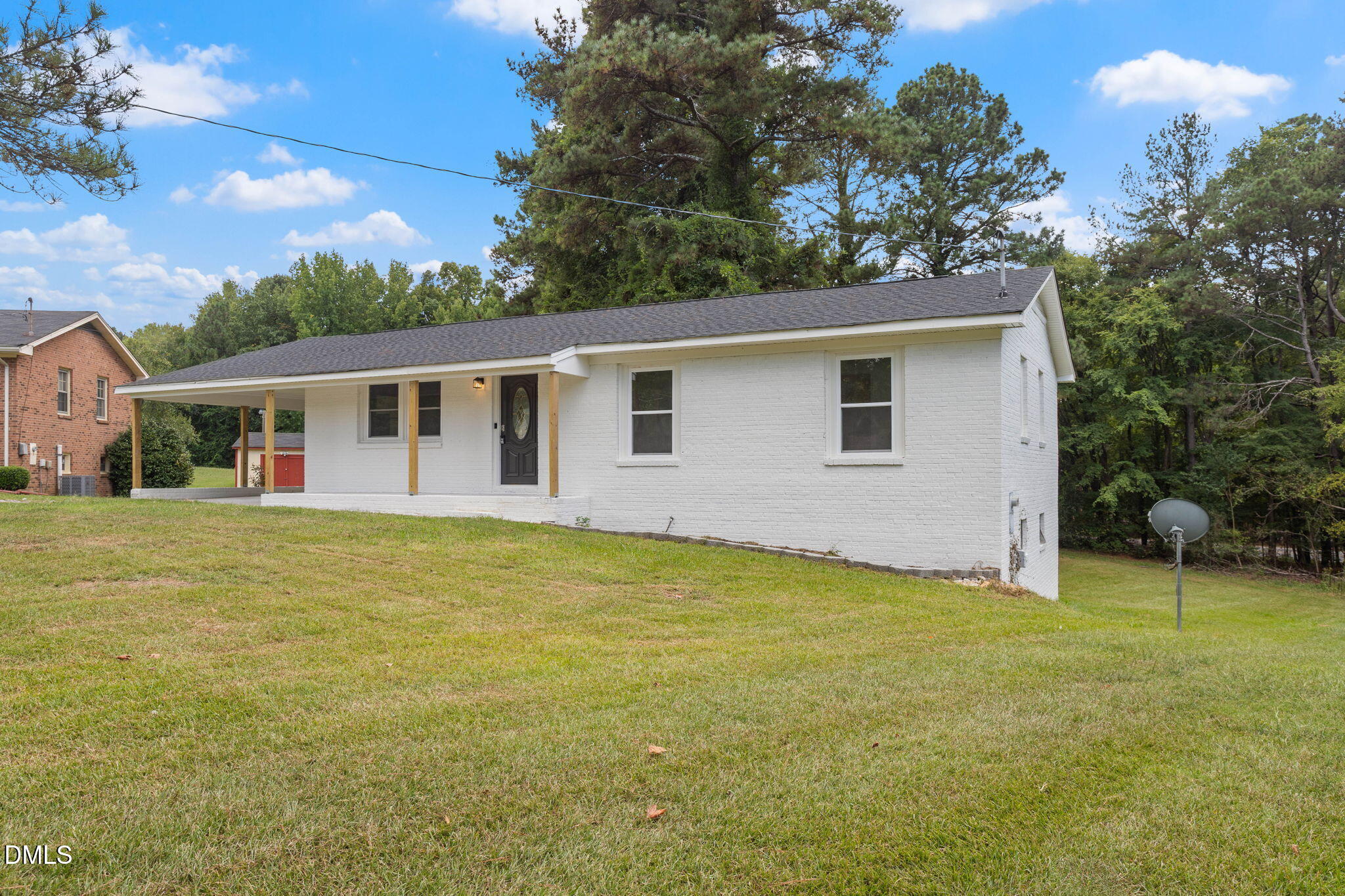 603 Sagefield Way Property Photo 4