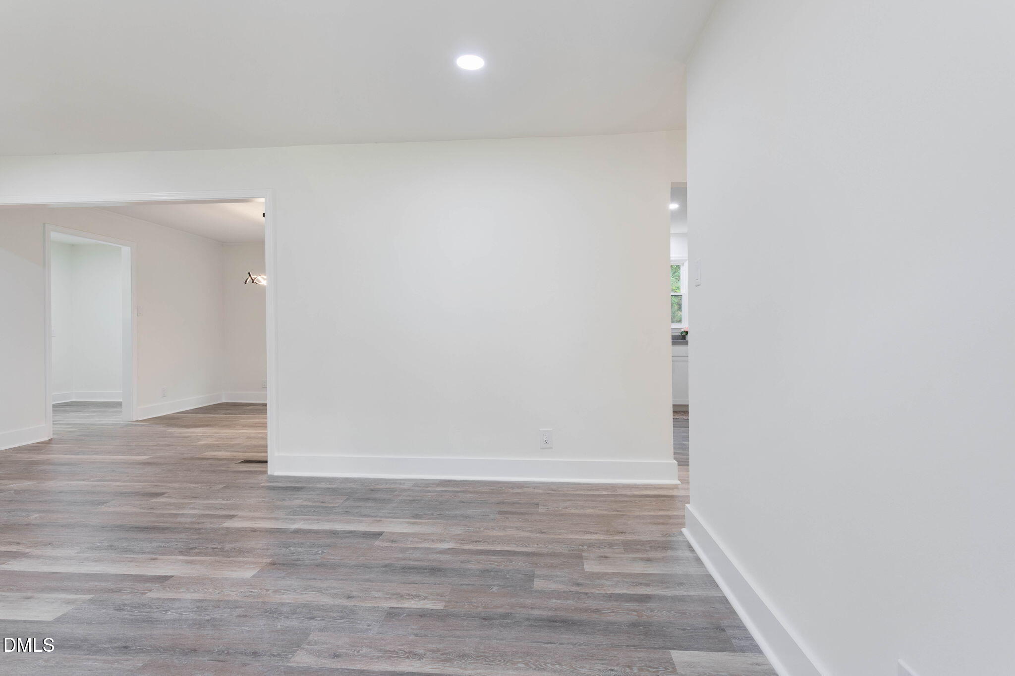 603 Sagefield Way Property Photo 9