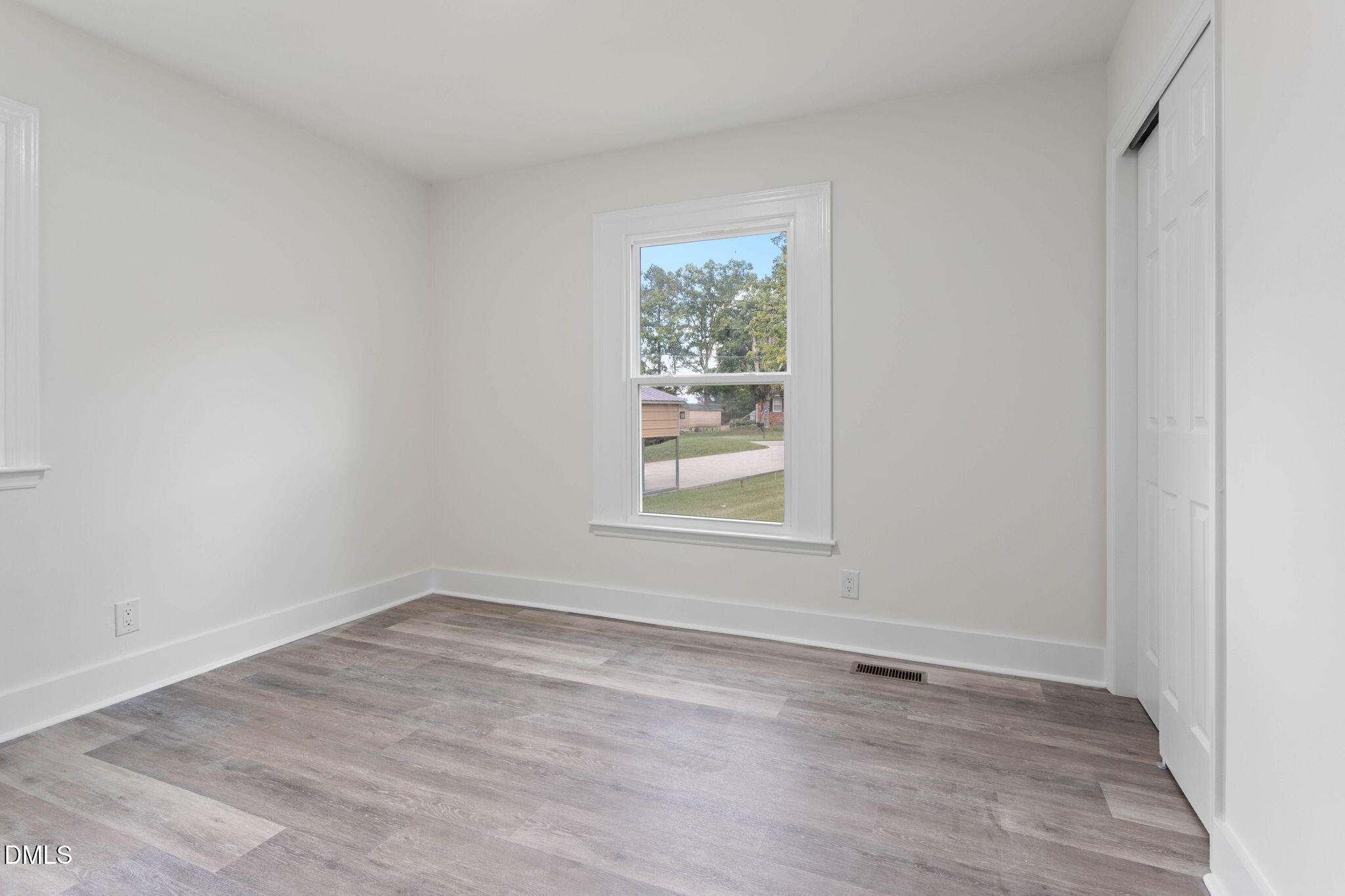 603 Sagefield Way Property Photo 27
