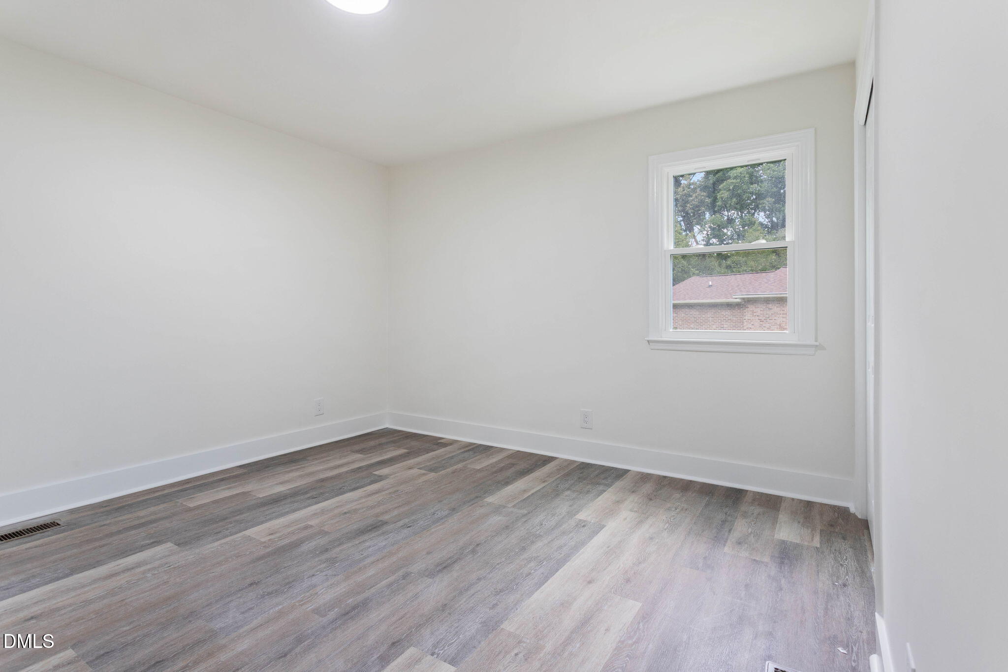603 Sagefield Way Property Photo 29