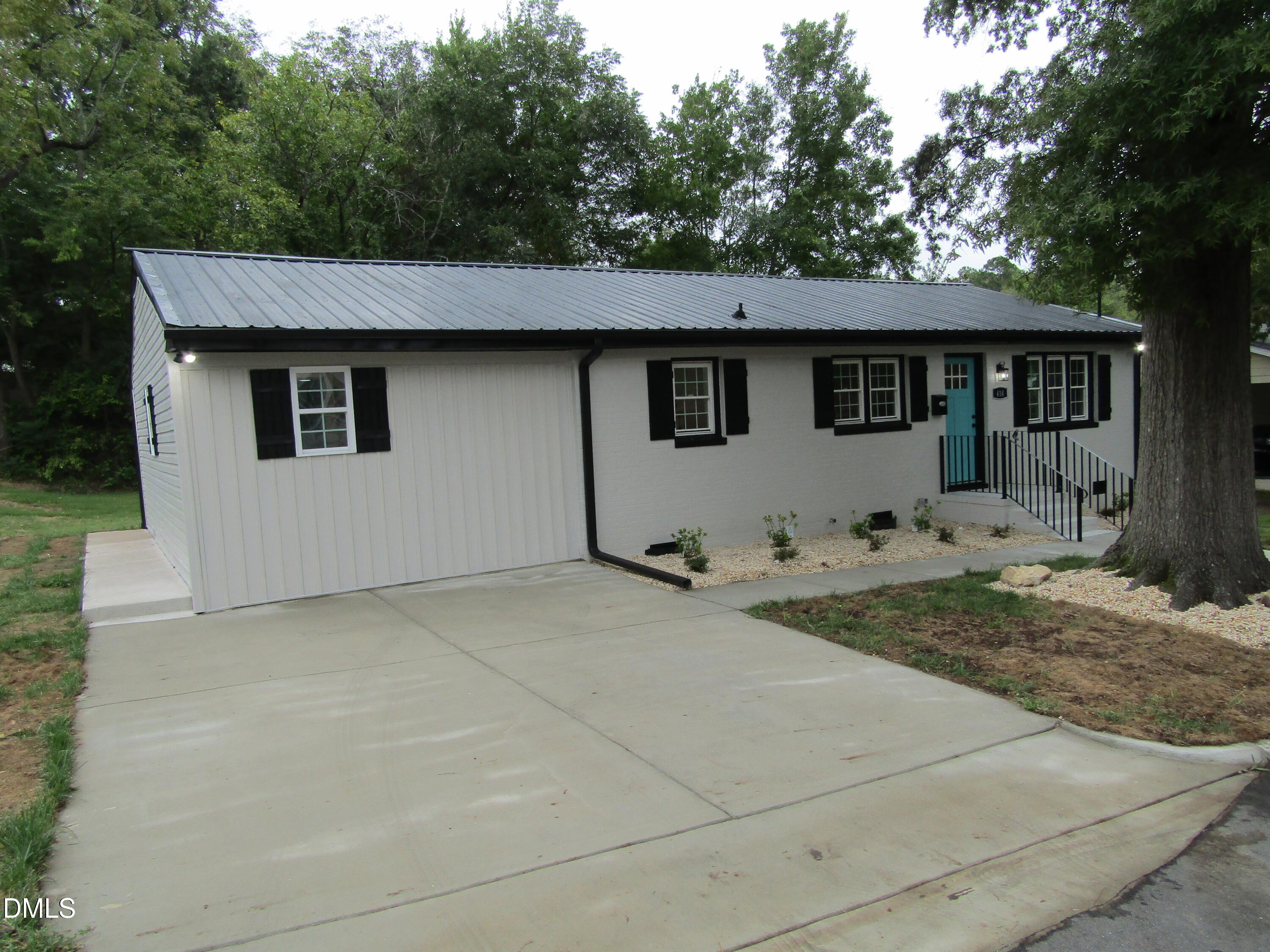 414 Canady Street Property Photo 2