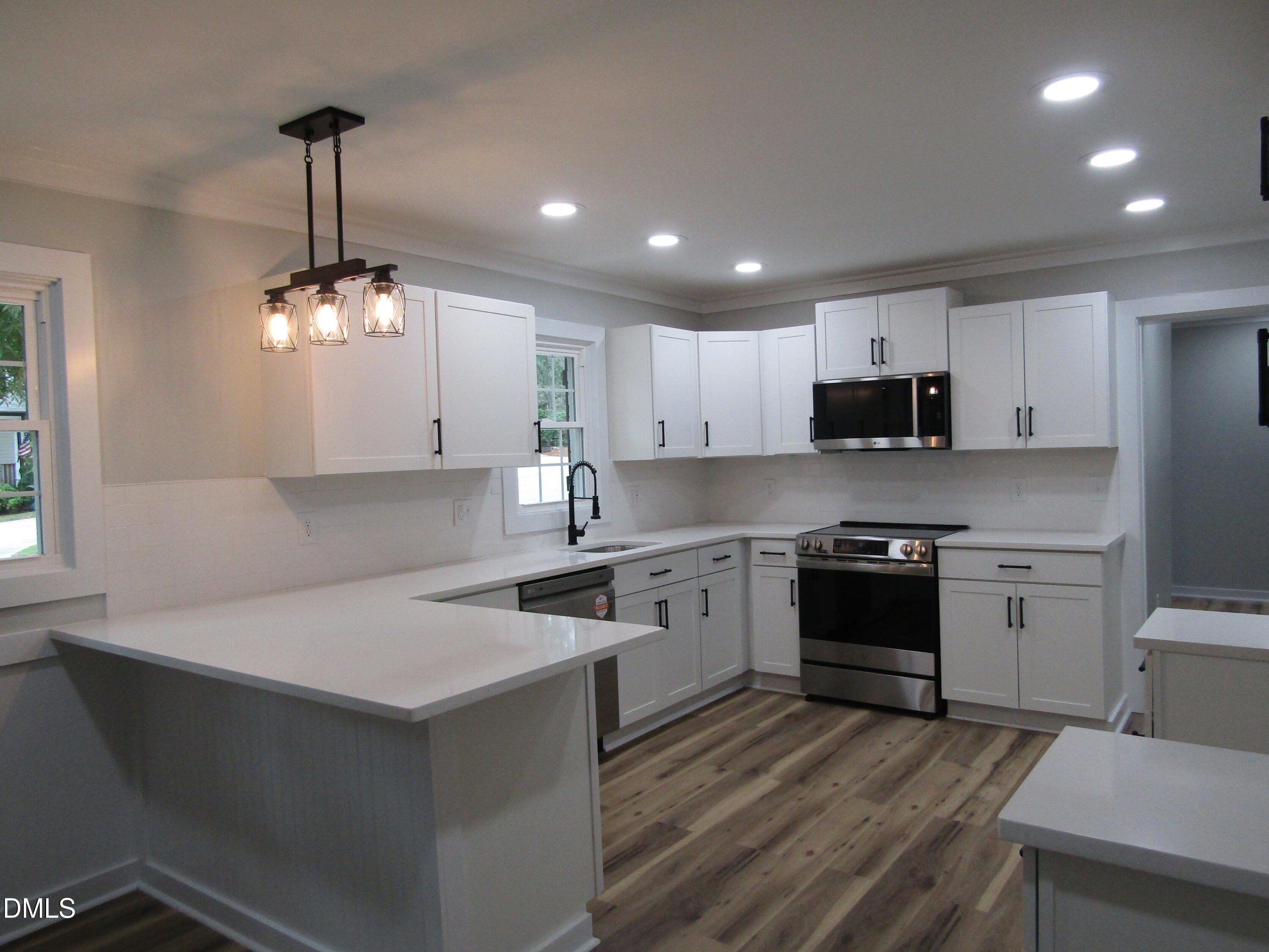 414 Canady Street Property Photo 4