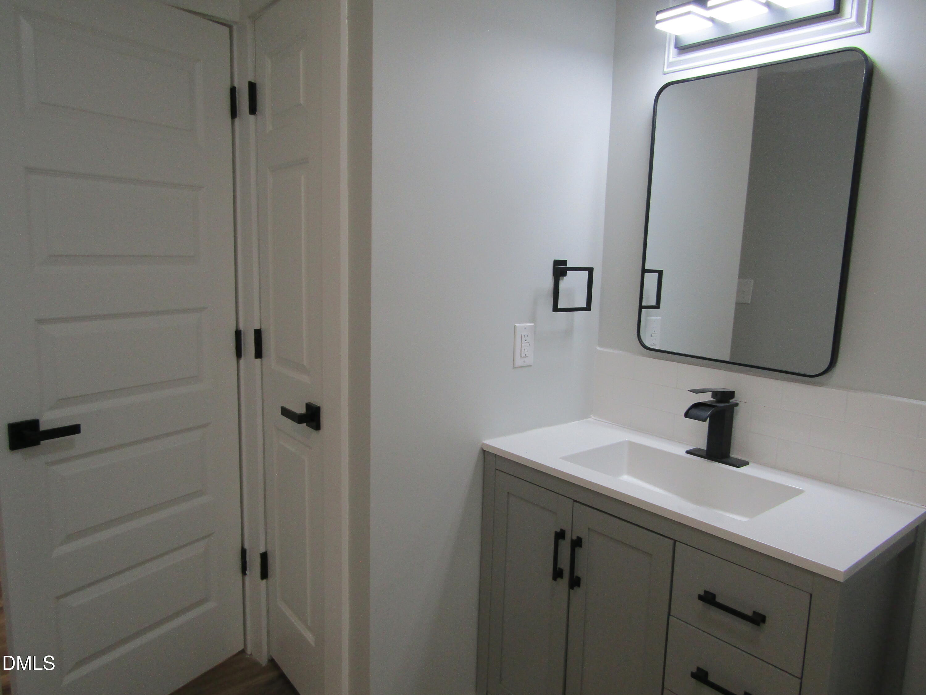 414 Canady Street Property Photo 22