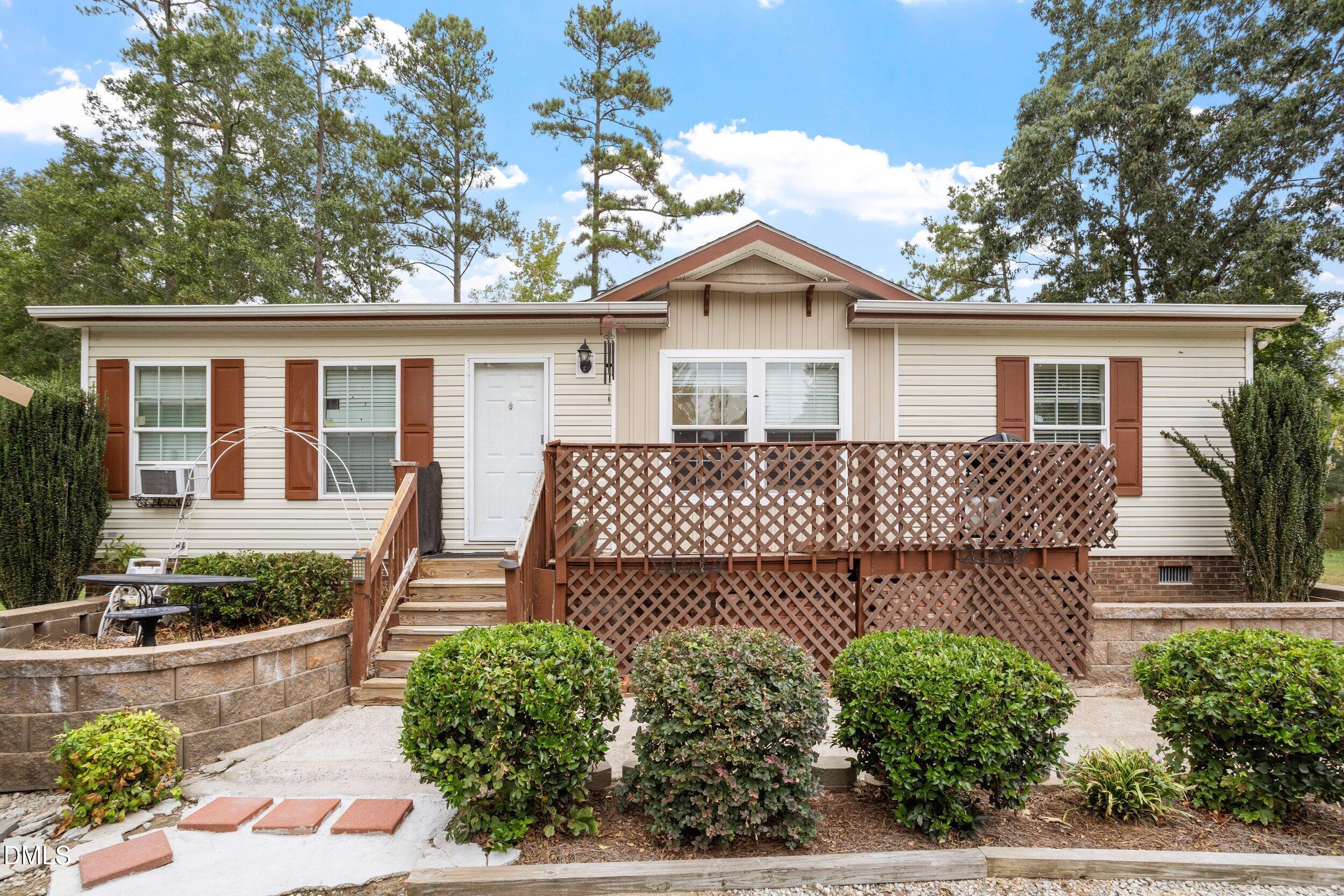1001 Altice Drive Property Photo 3