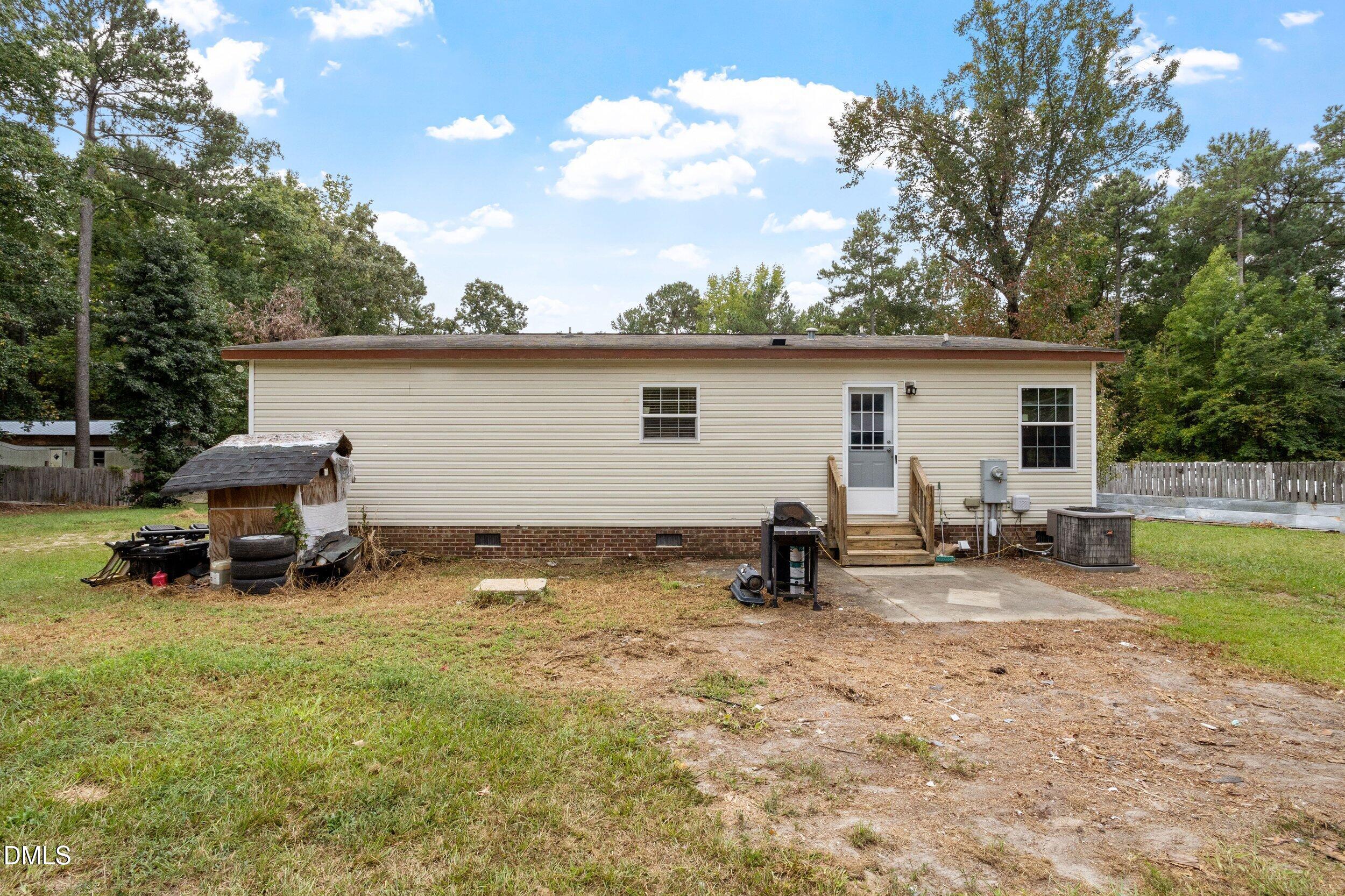 1001 Altice Drive Property Photo 12