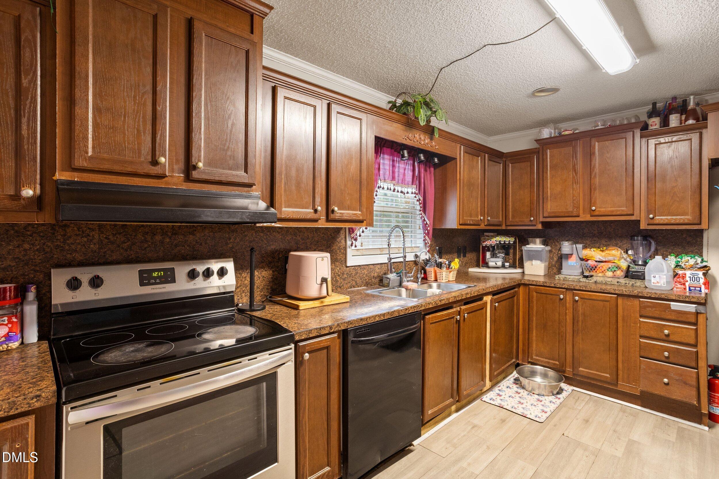 1001 Altice Drive Property Photo 22