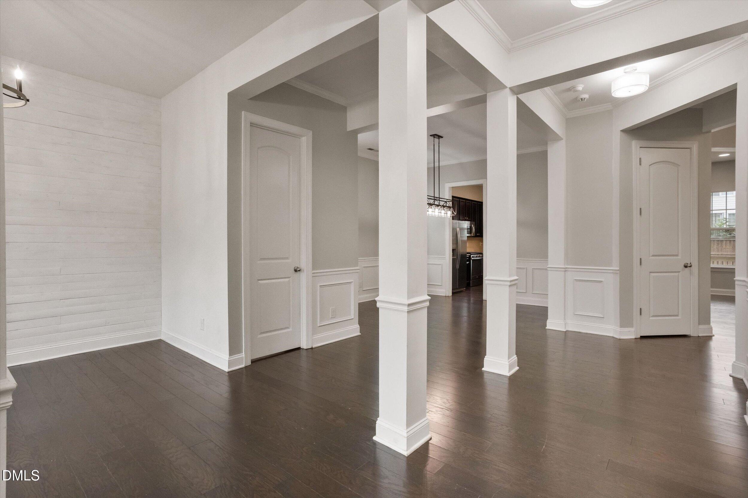 1116 Litchborough Way Property Photo 3