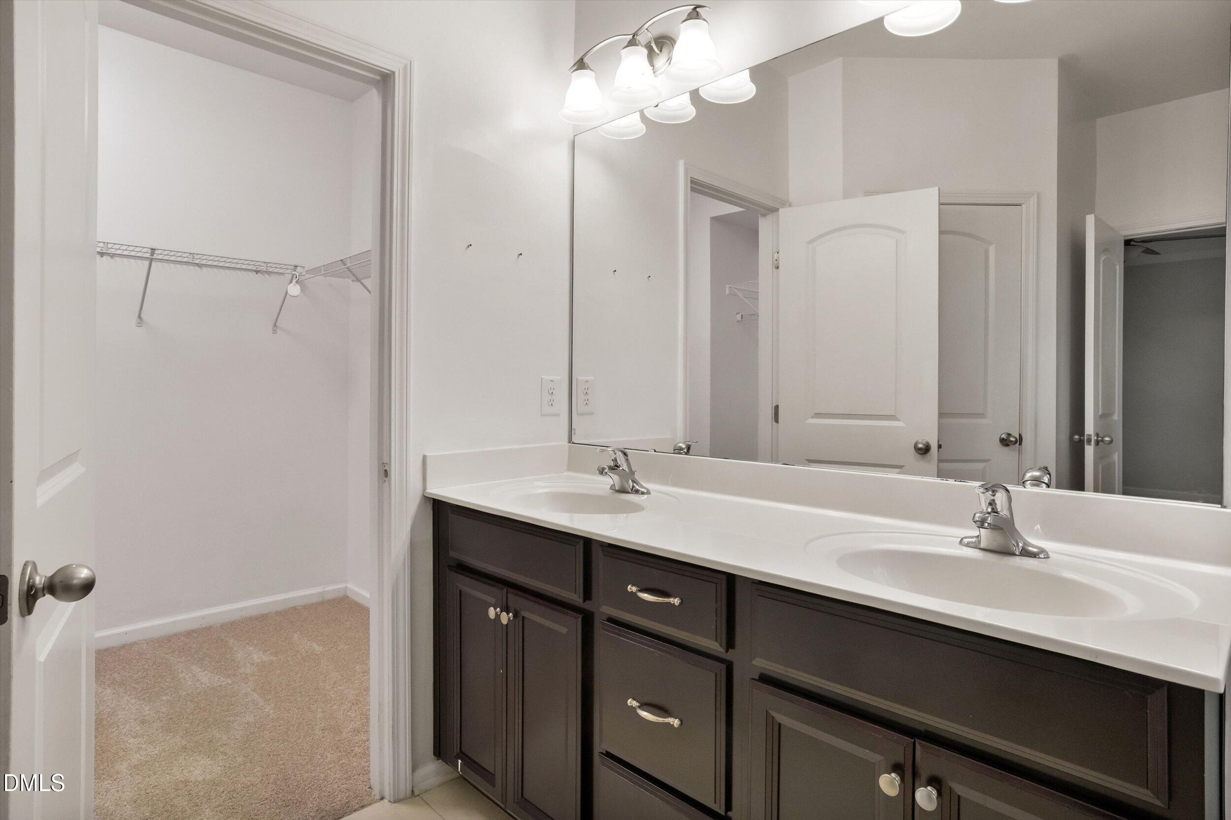 1116 Litchborough Way Property Photo 26