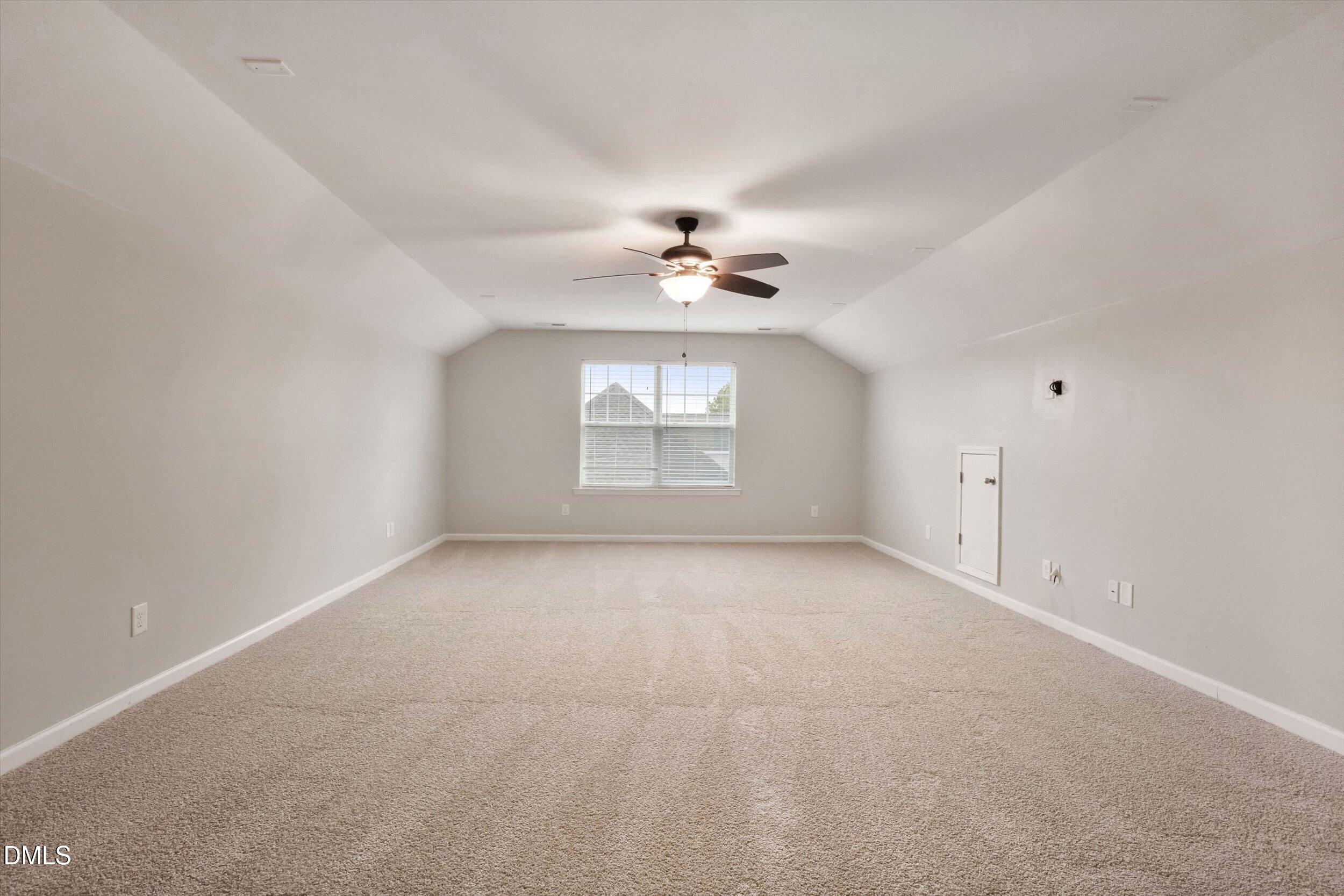 1116 Litchborough Way Property Photo 27