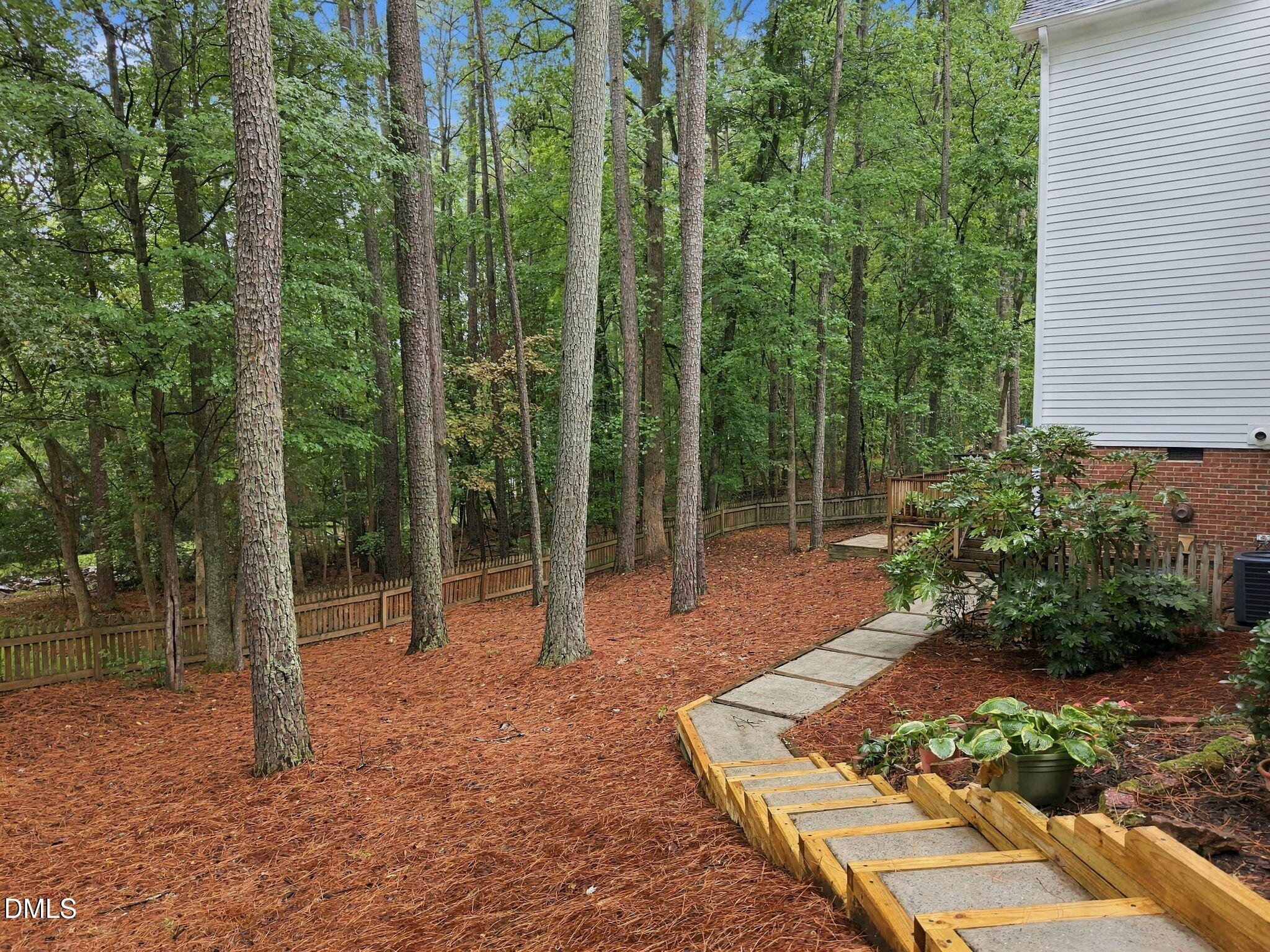5601 N Hawthorne Way Property Photo 63