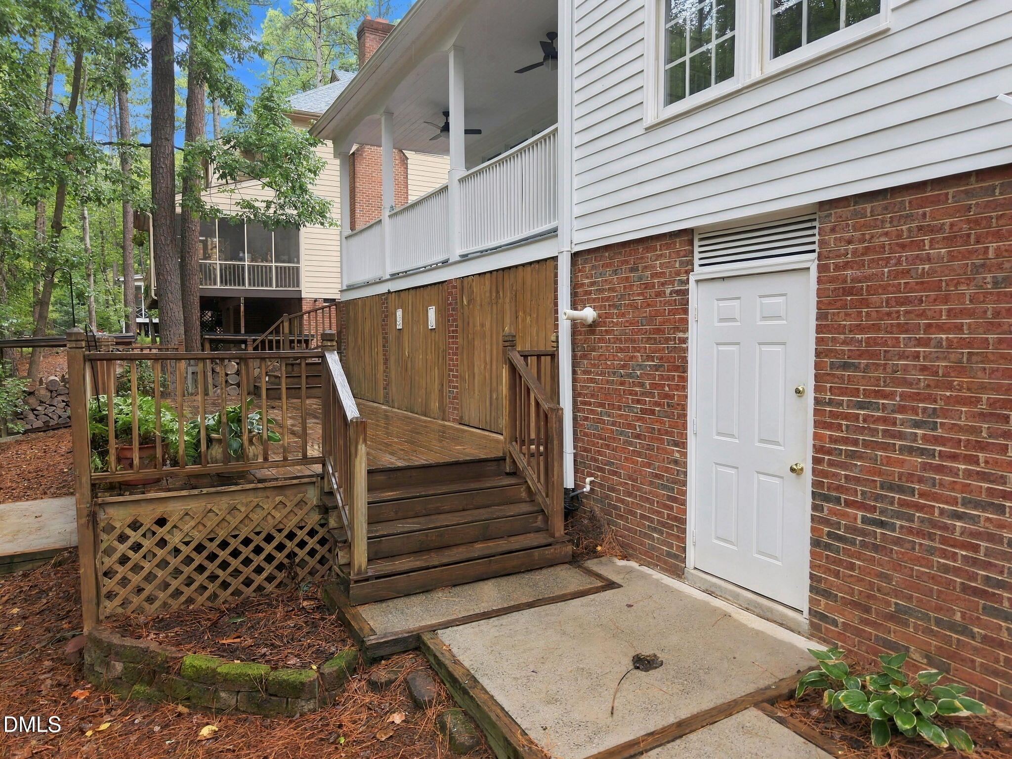 5601 N Hawthorne Way Property Photo 67