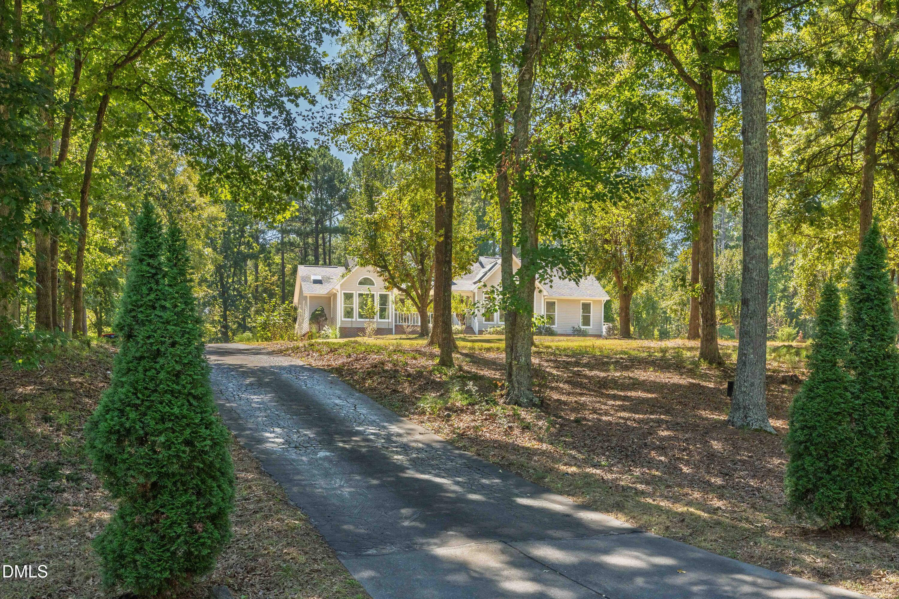 4508 Rogers Road Property Photo 8