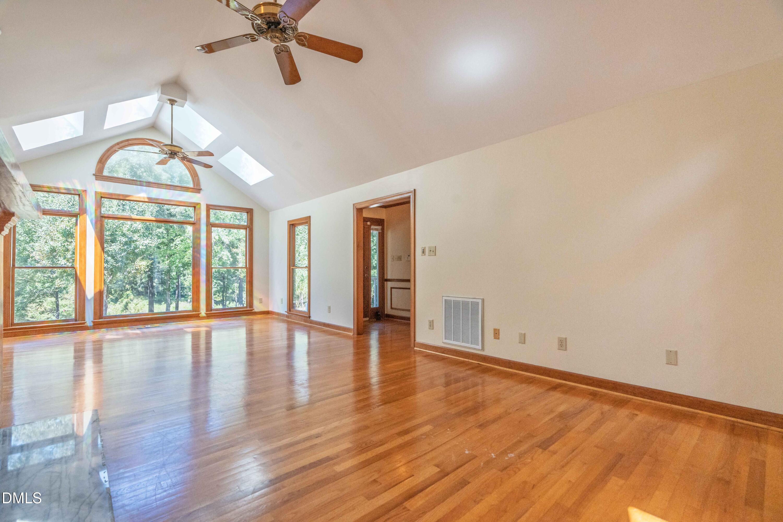 4508 Rogers Road Property Photo 20