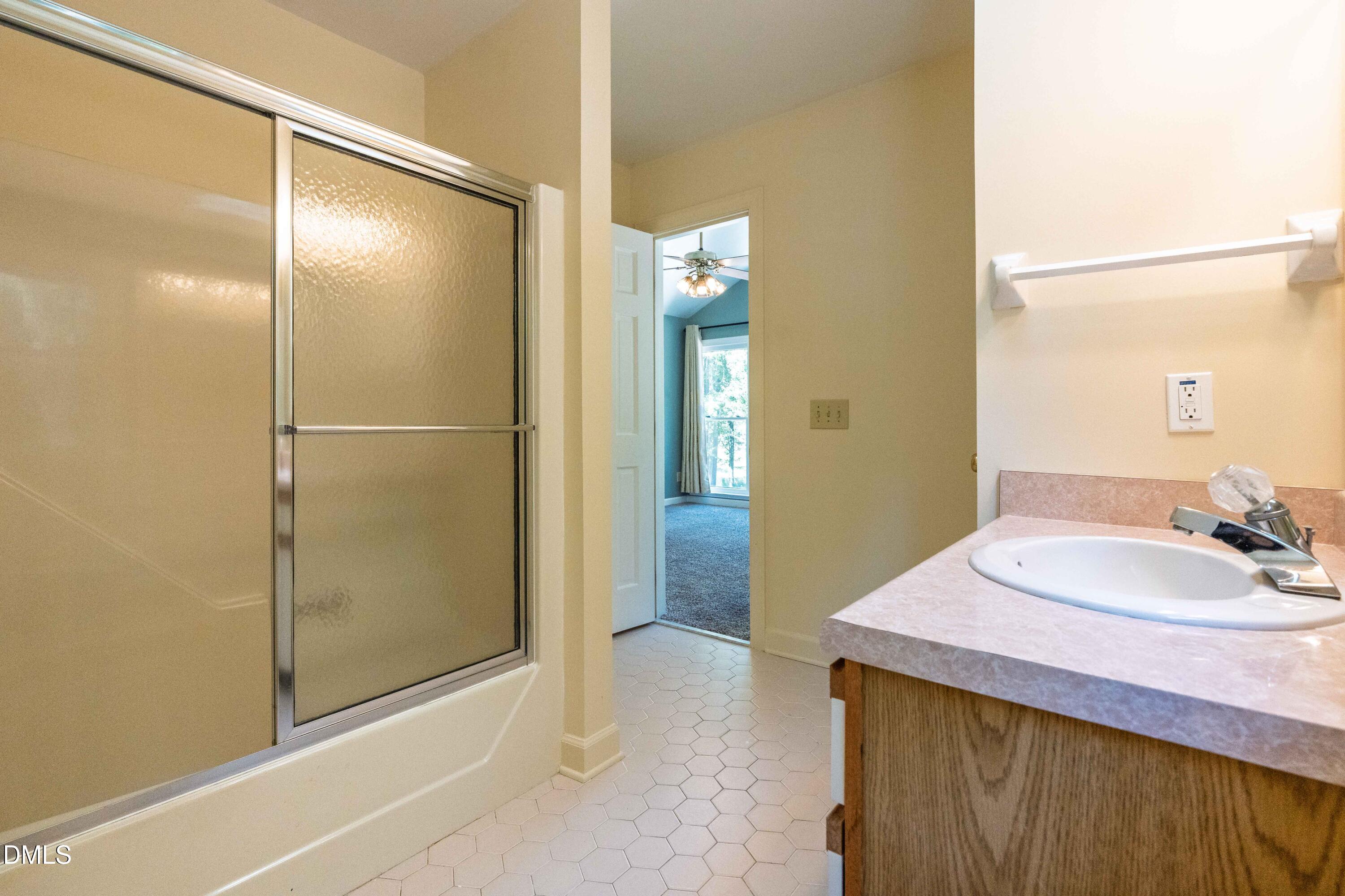 4508 Rogers Road Property Photo 34