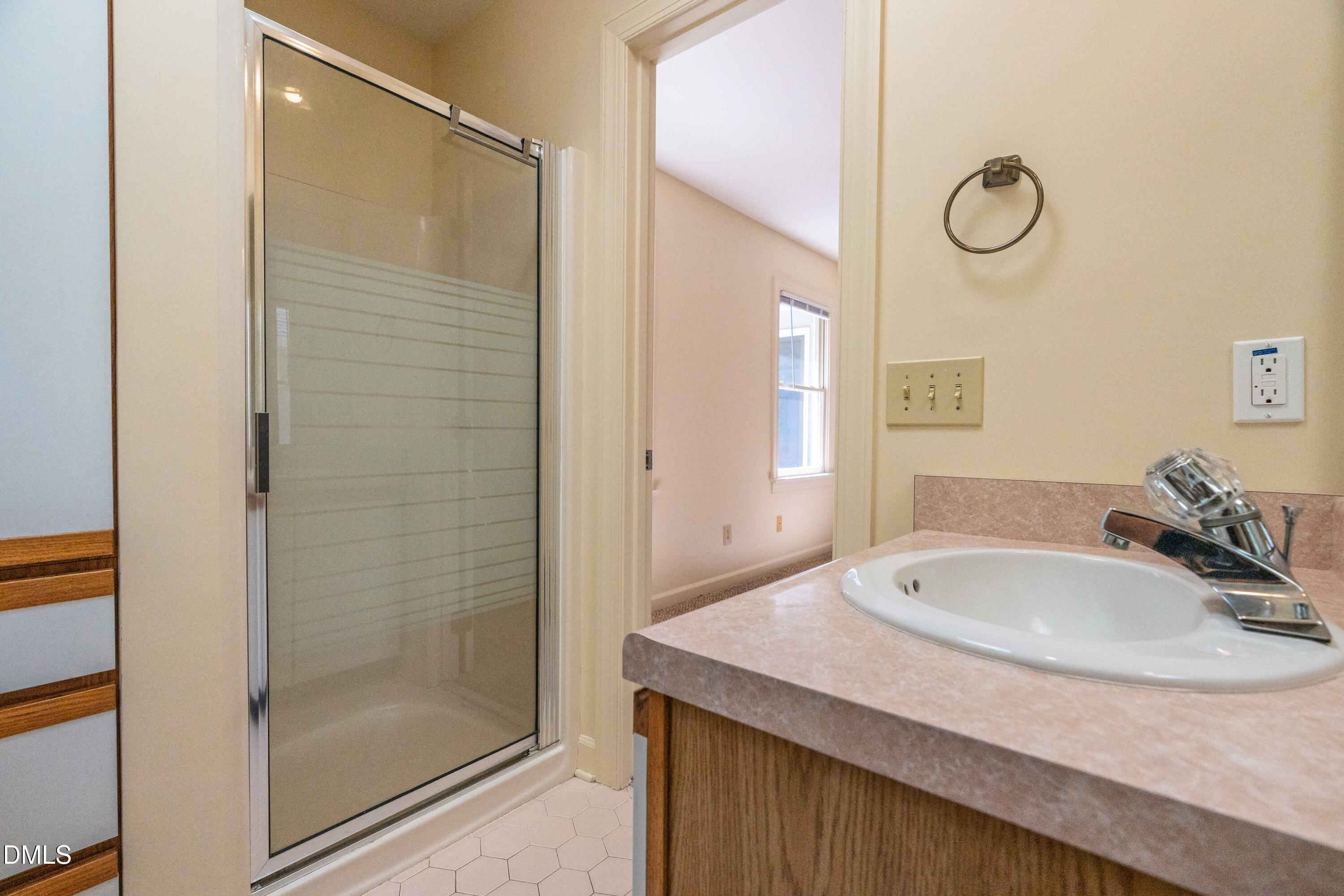 4508 Rogers Road Property Photo 38