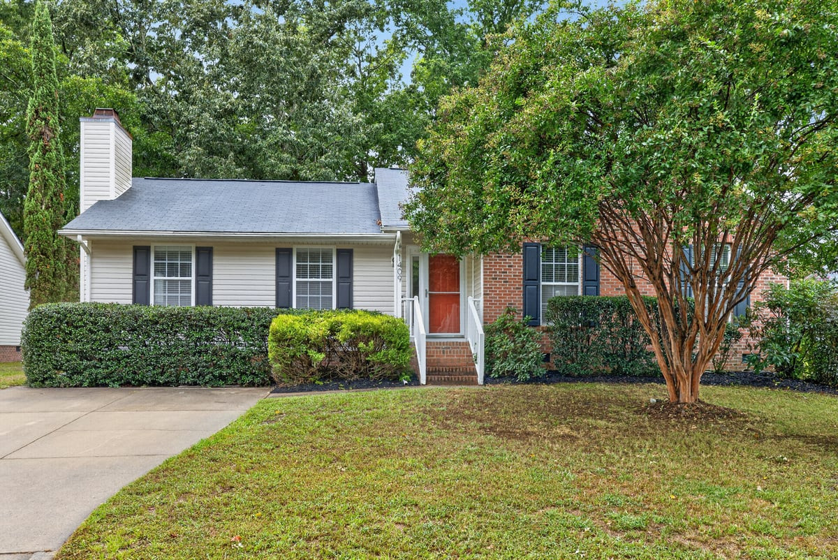 1409 Poplar Ridge Road Property Photo 1