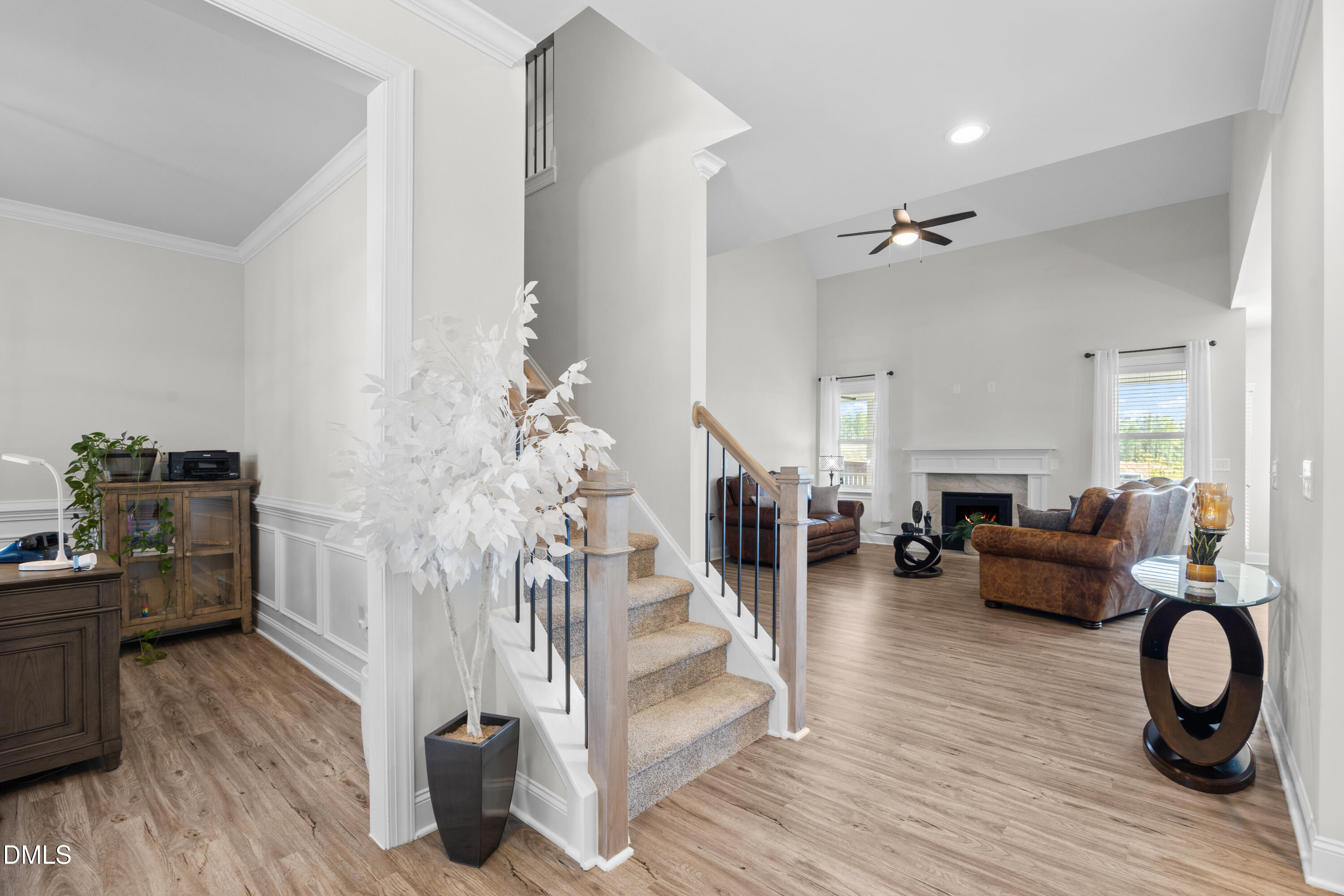 245 Stephens Way Way Property Photo 6