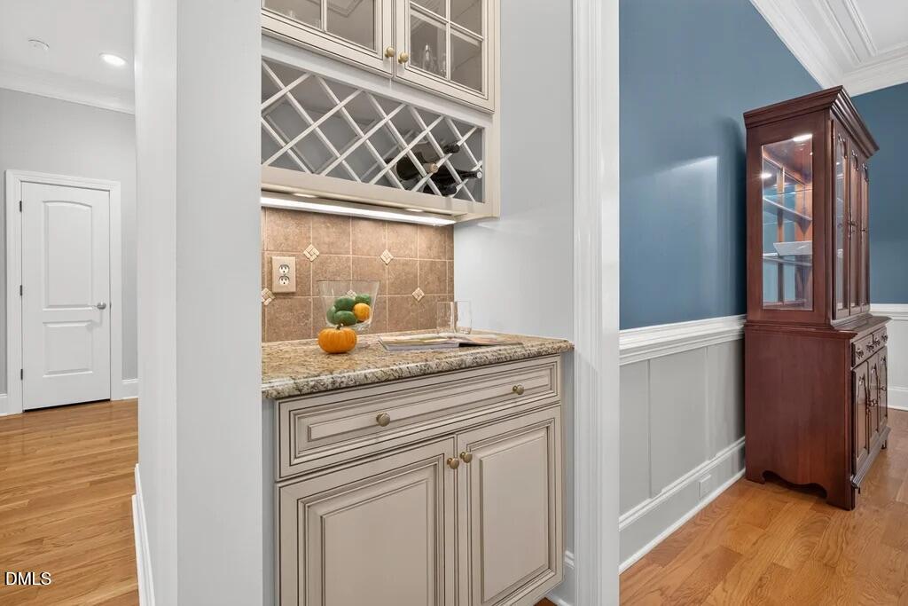 1317 Gironde Court Property Photo 8