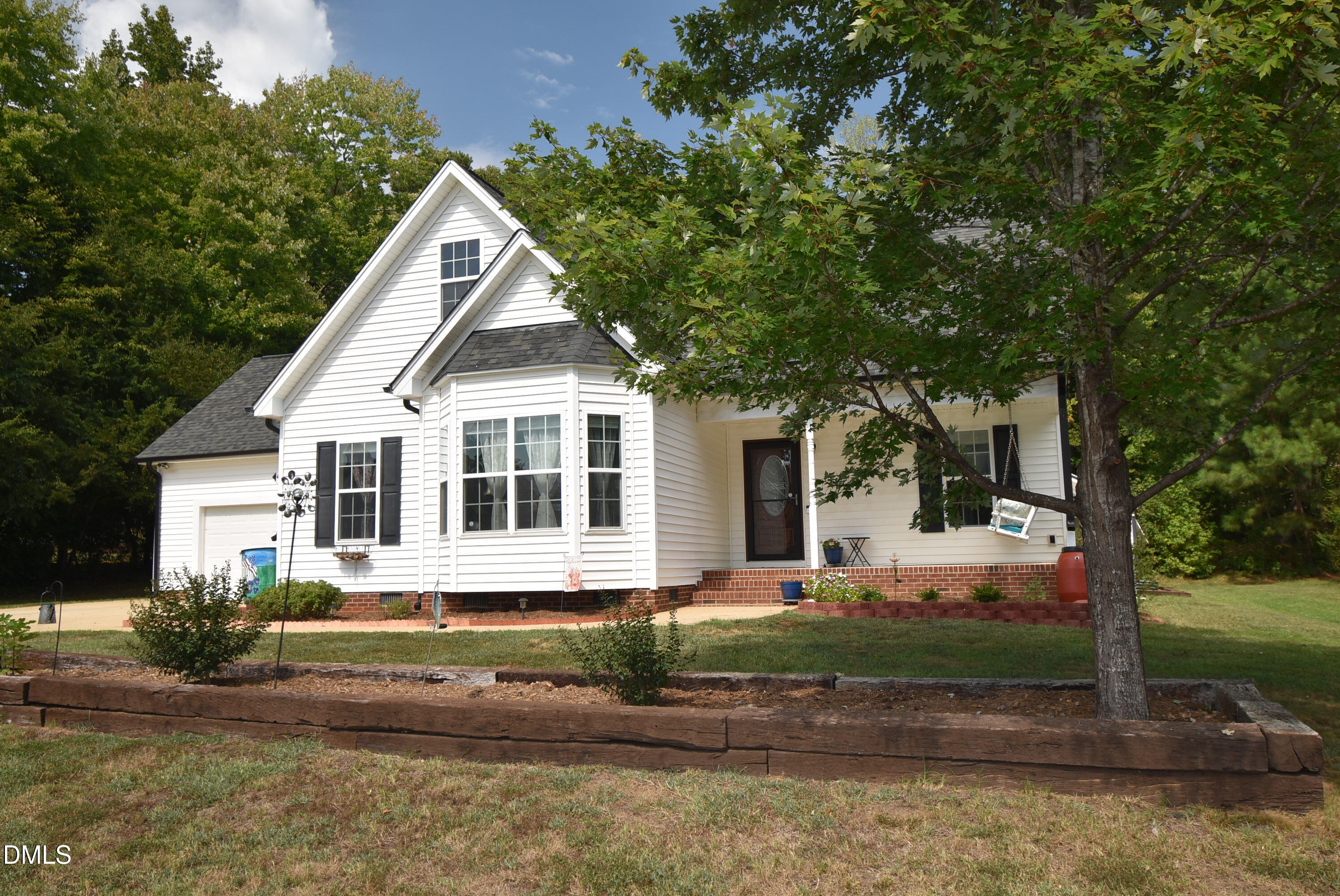 165 Torrington Avenue Property Photo 1