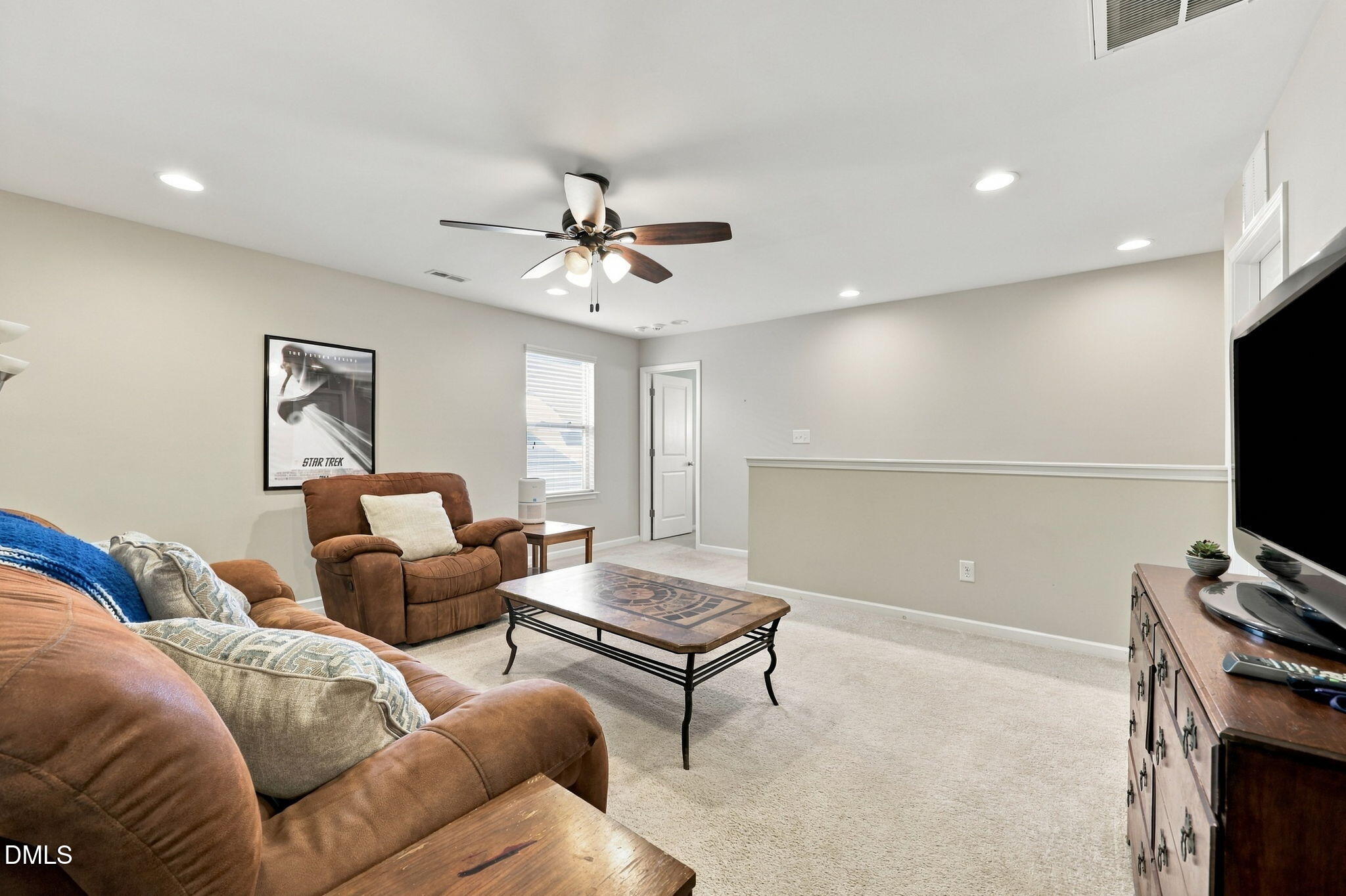 421 Shakespeare Drive Property Photo 26