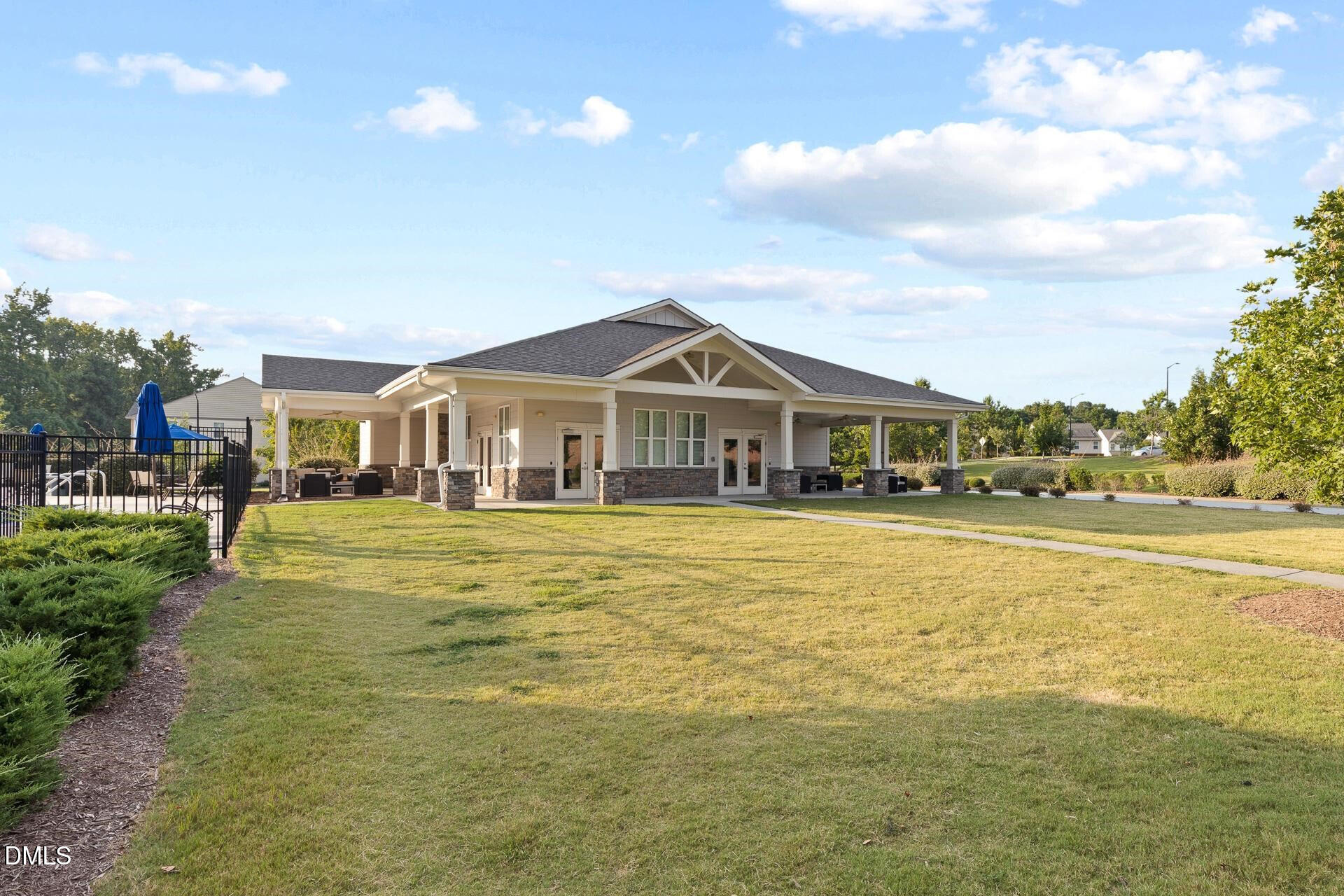 421 Shakespeare Drive Property Photo 41