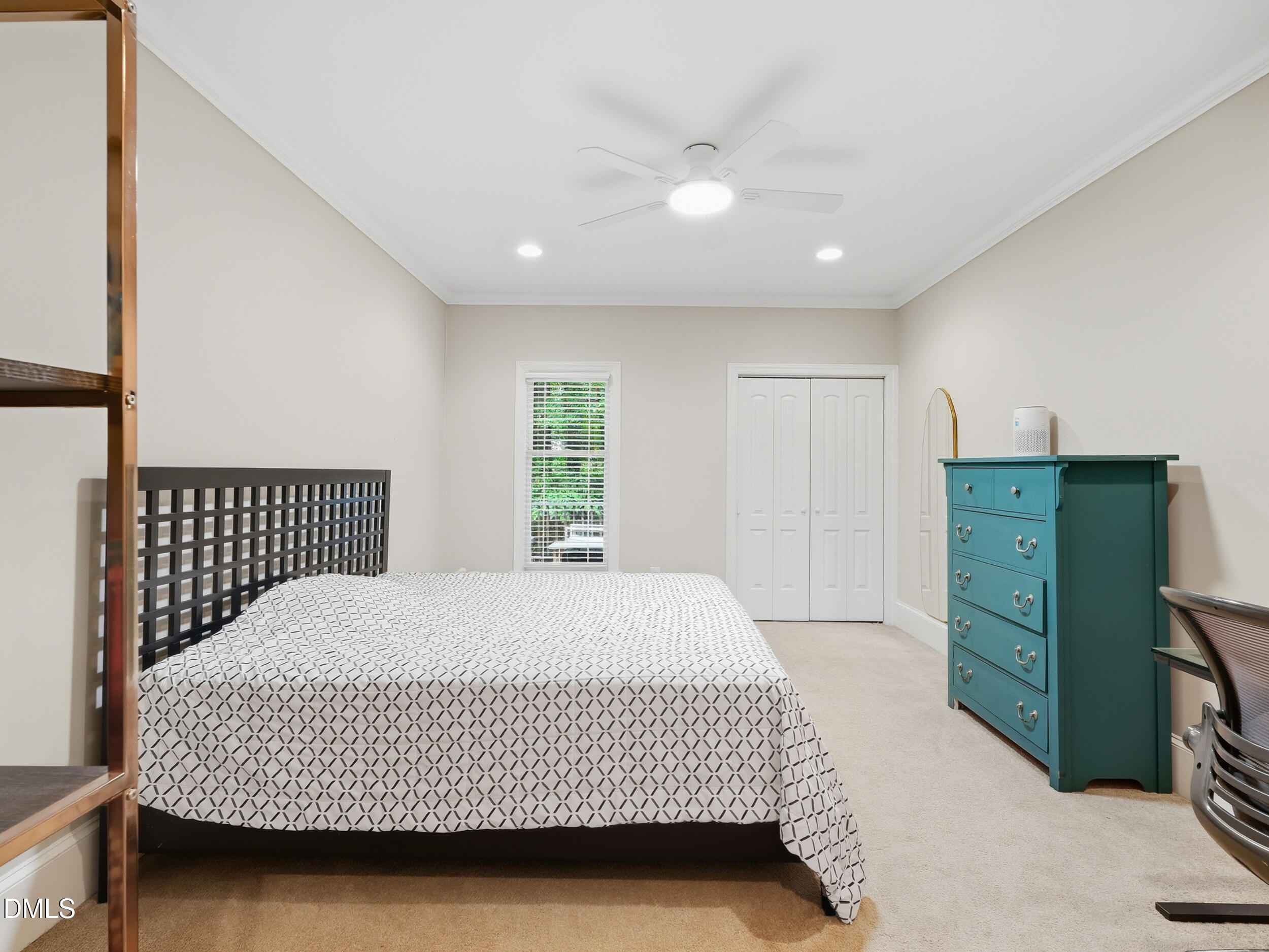 6814 Gloucester Road Property Photo 8