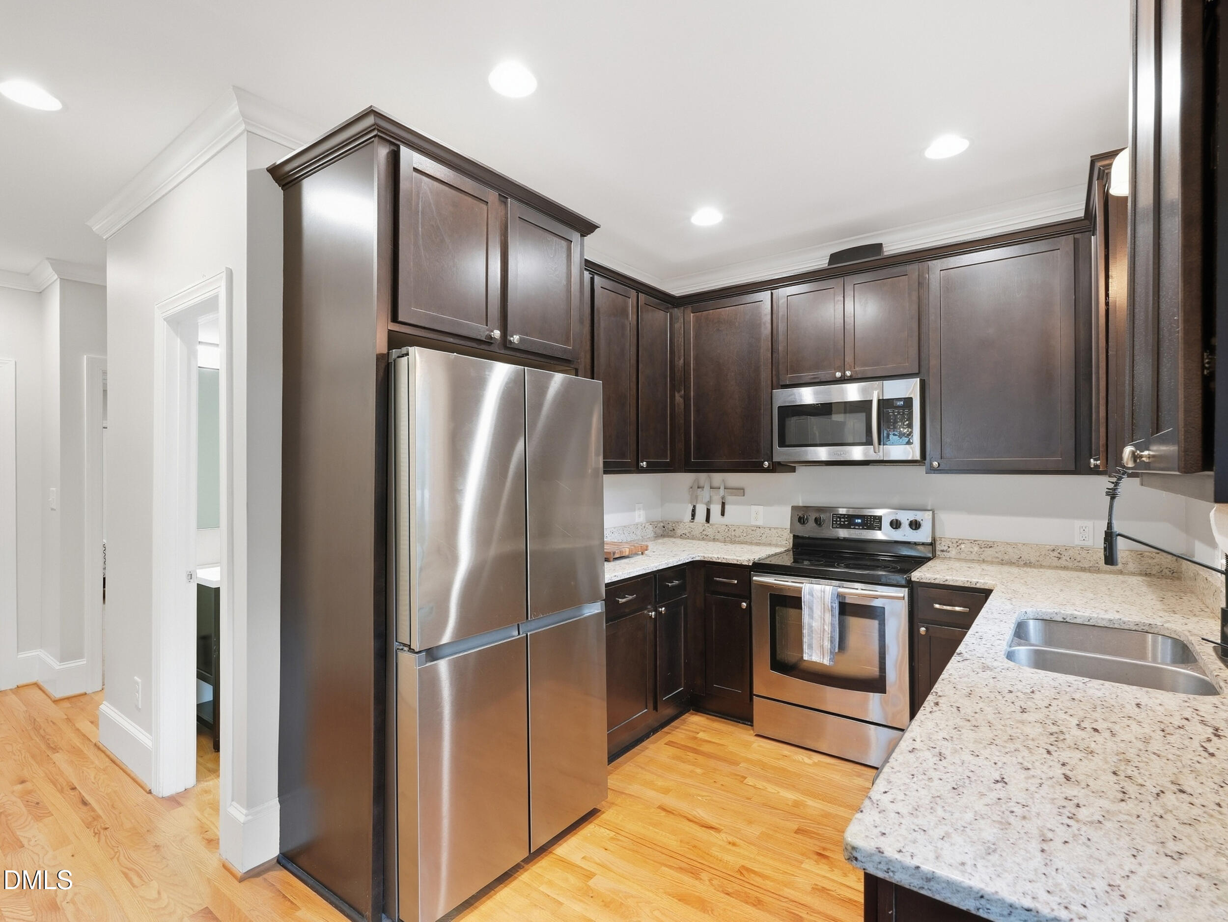 6814 Gloucester Road Property Photo 12
