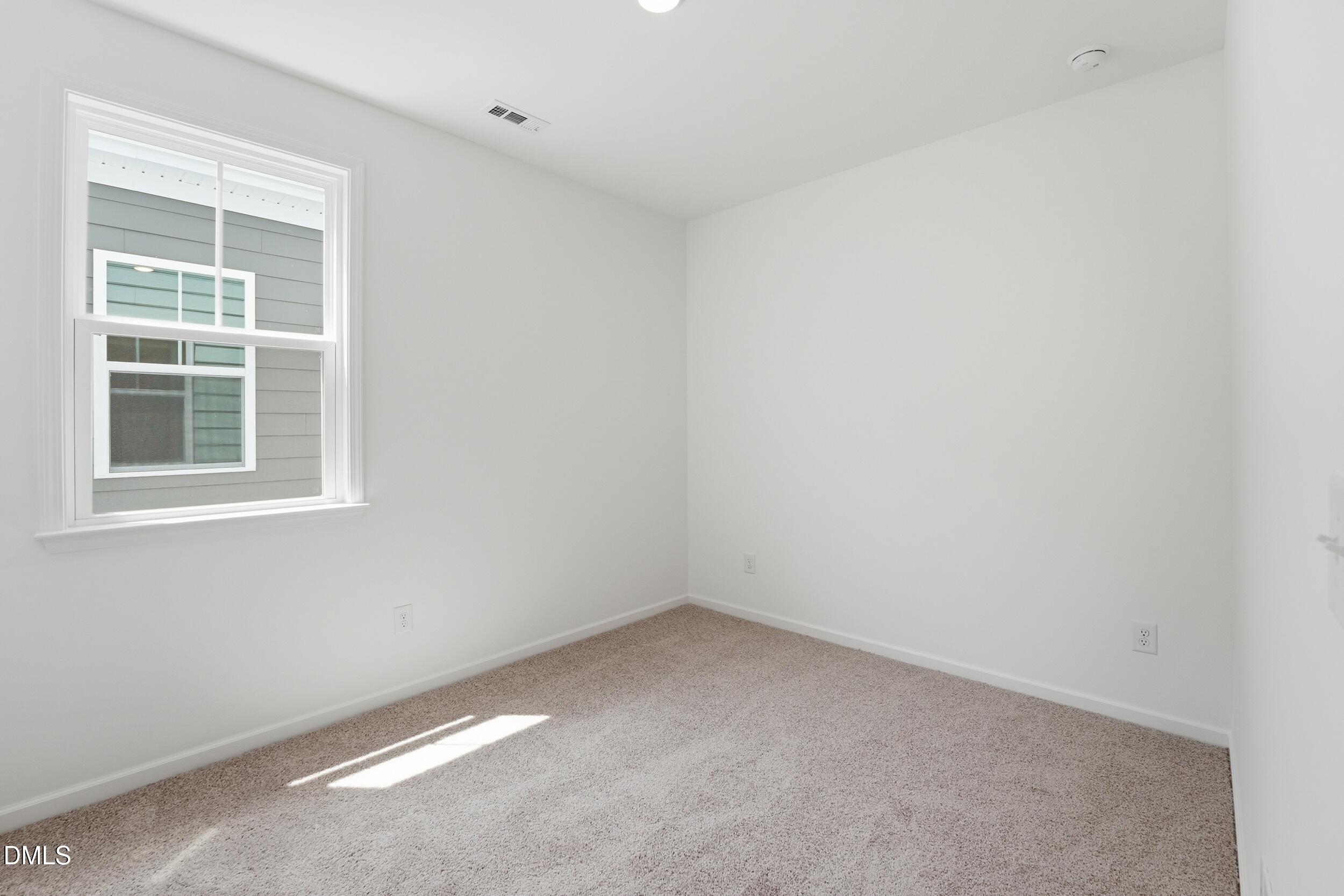 444 Everlong Lane Property Photo 18