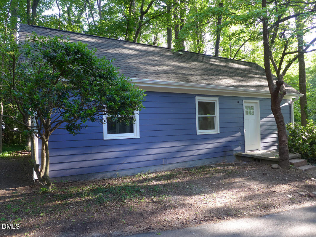 904 E Franklin Street Property Photo 1
