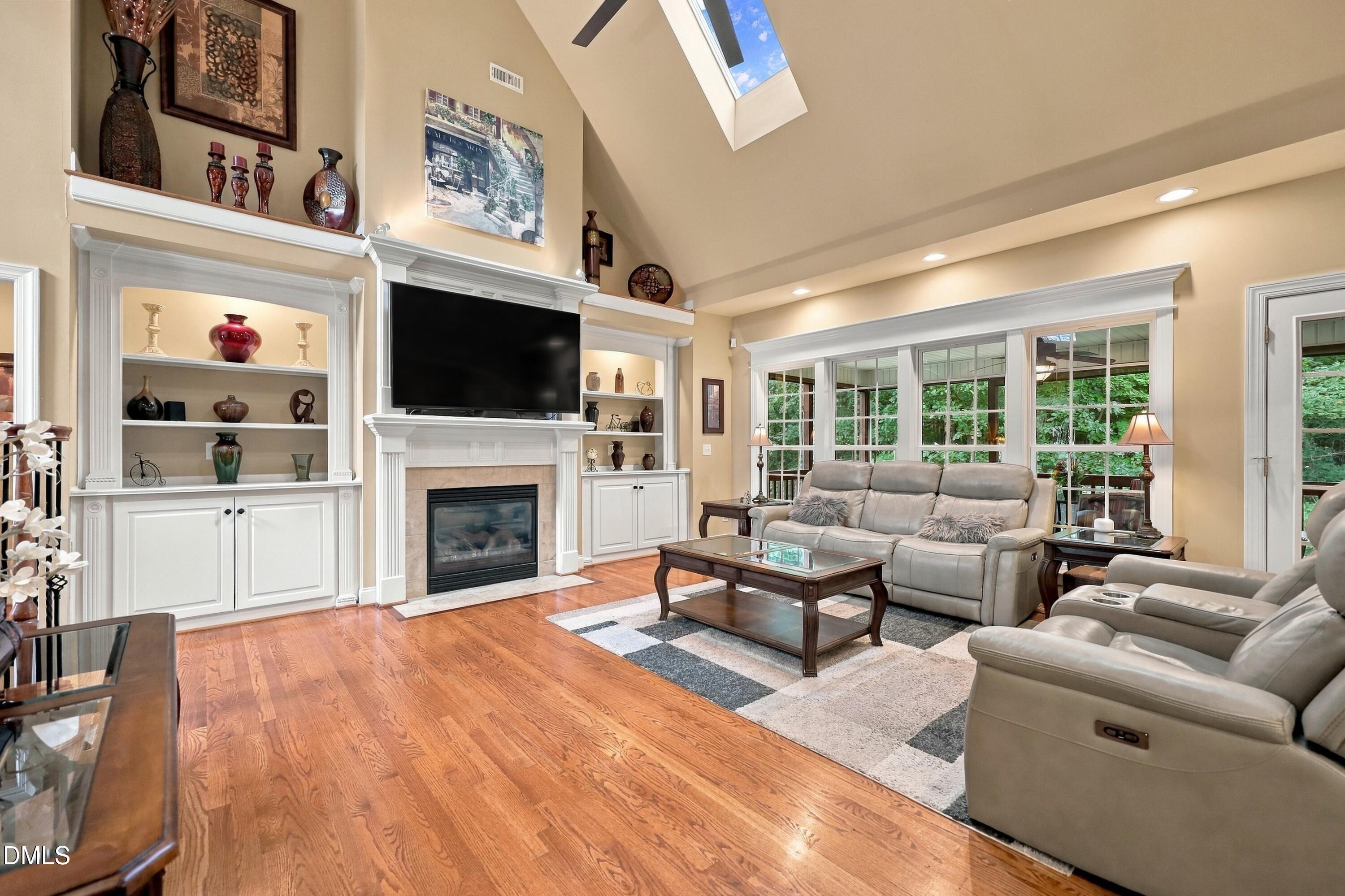 35 Broomhill Court Property Photo 11