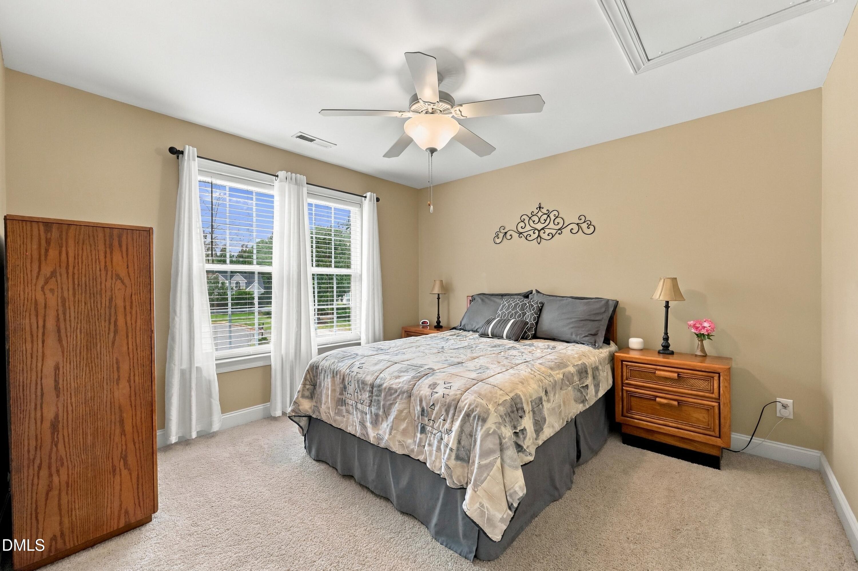 35 Broomhill Court Property Photo 22