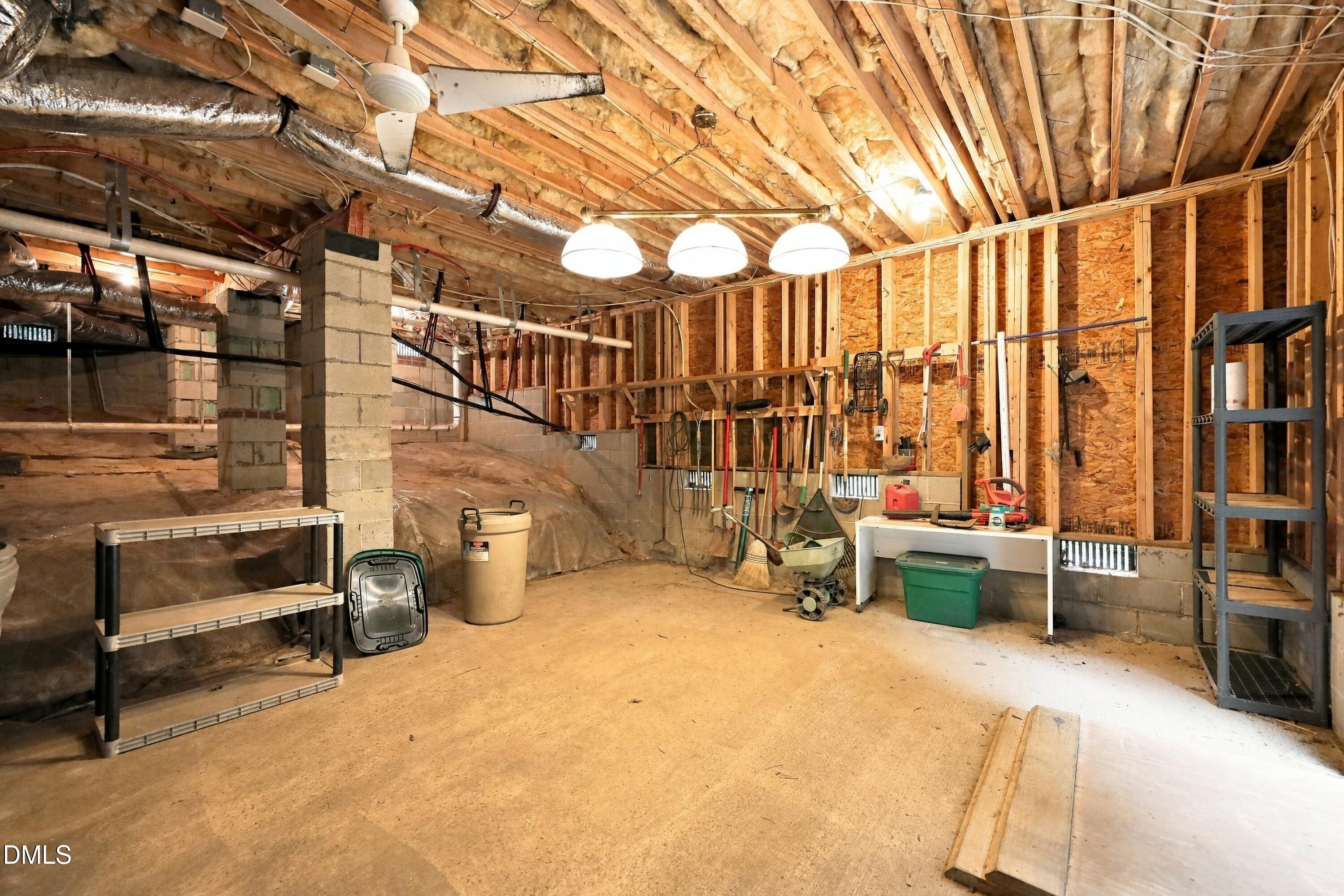 35 Broomhill Court Property Photo 26