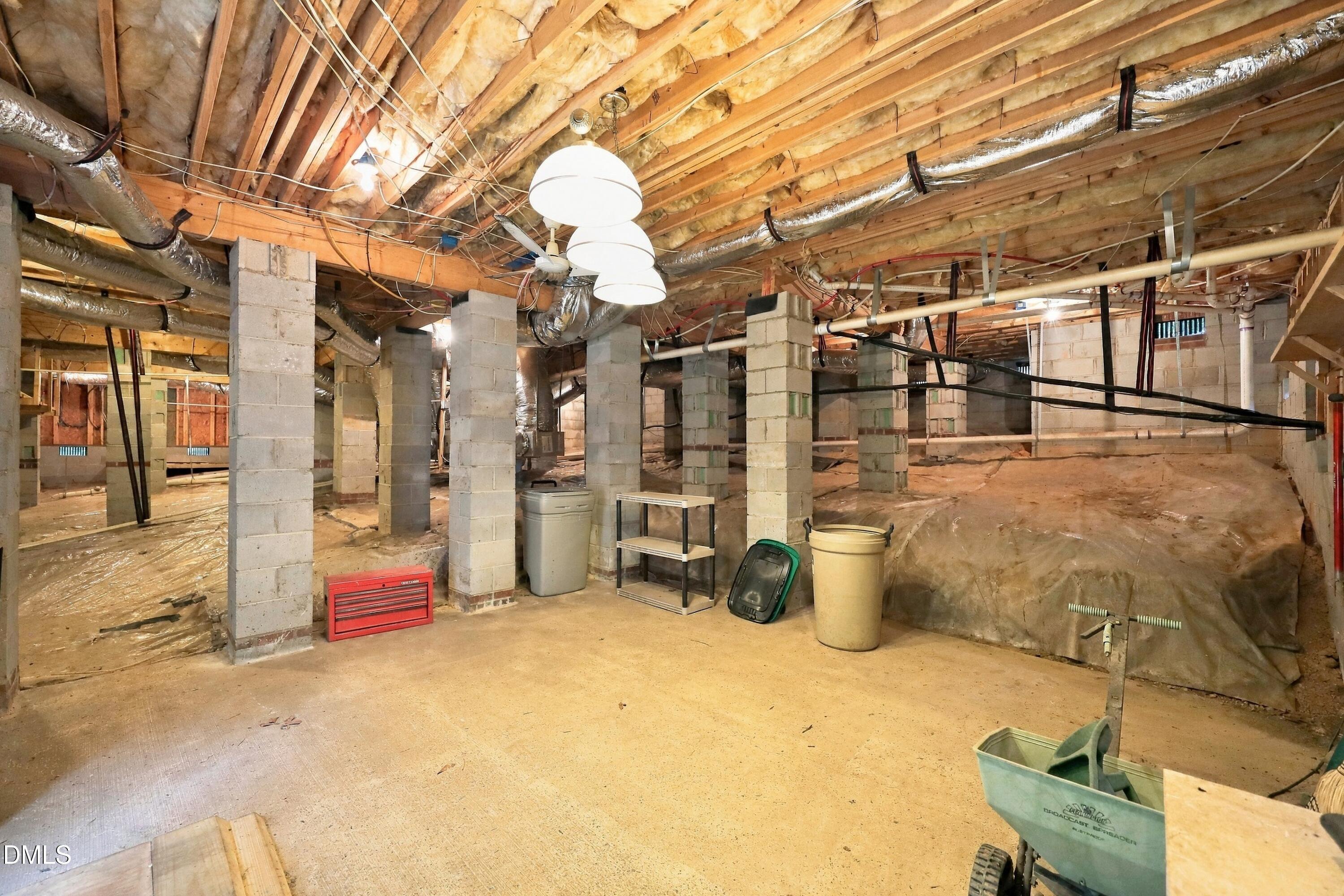 35 Broomhill Court Property Photo 27