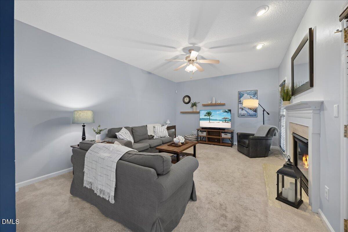 8924 Erinsbrook Drive Property Photo 16