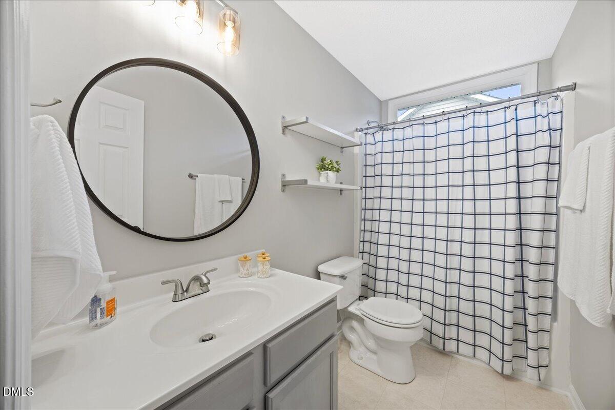 8924 Erinsbrook Drive Property Photo 31