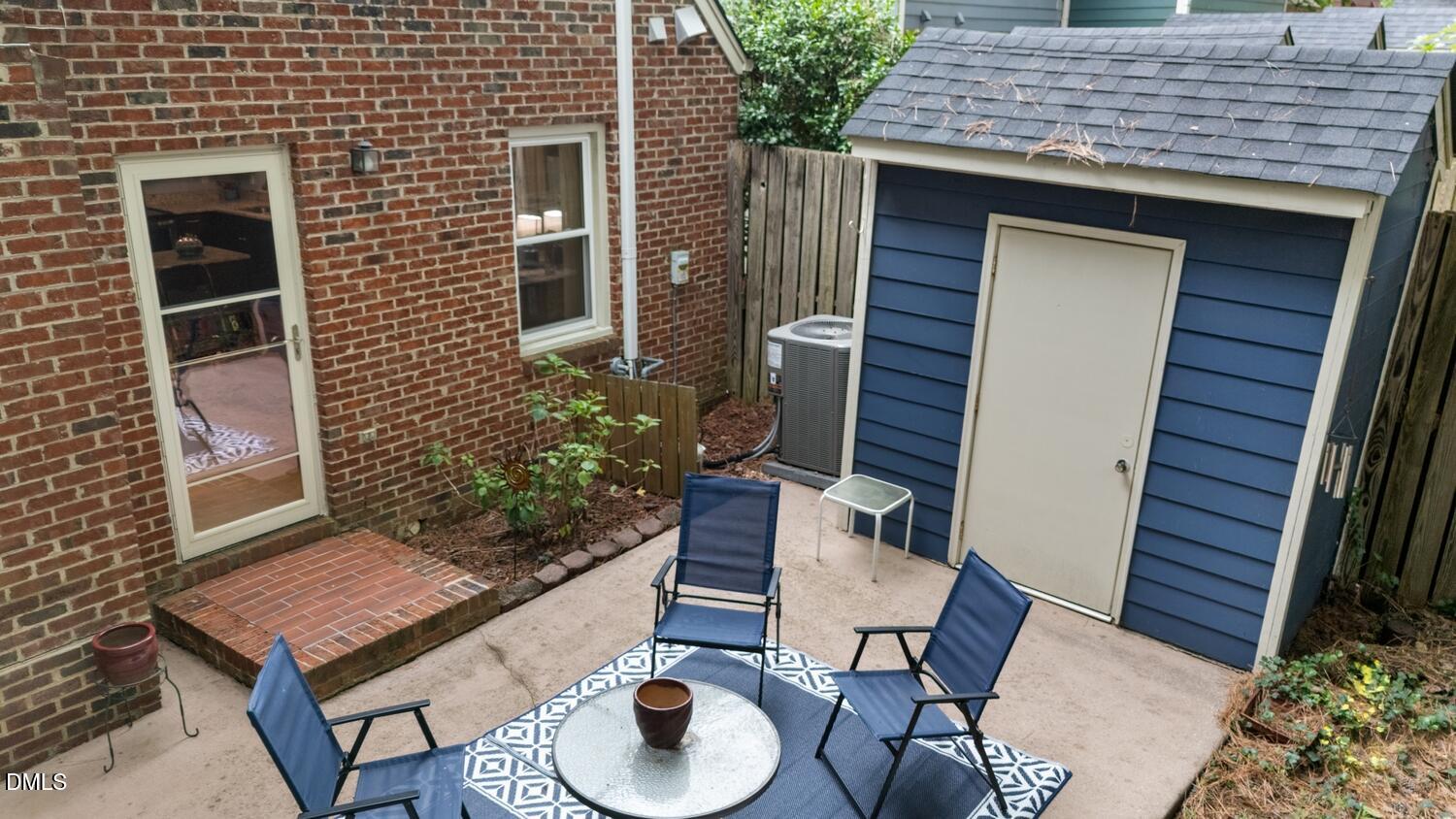 5651 Hamstead Crossing Property Photo 27