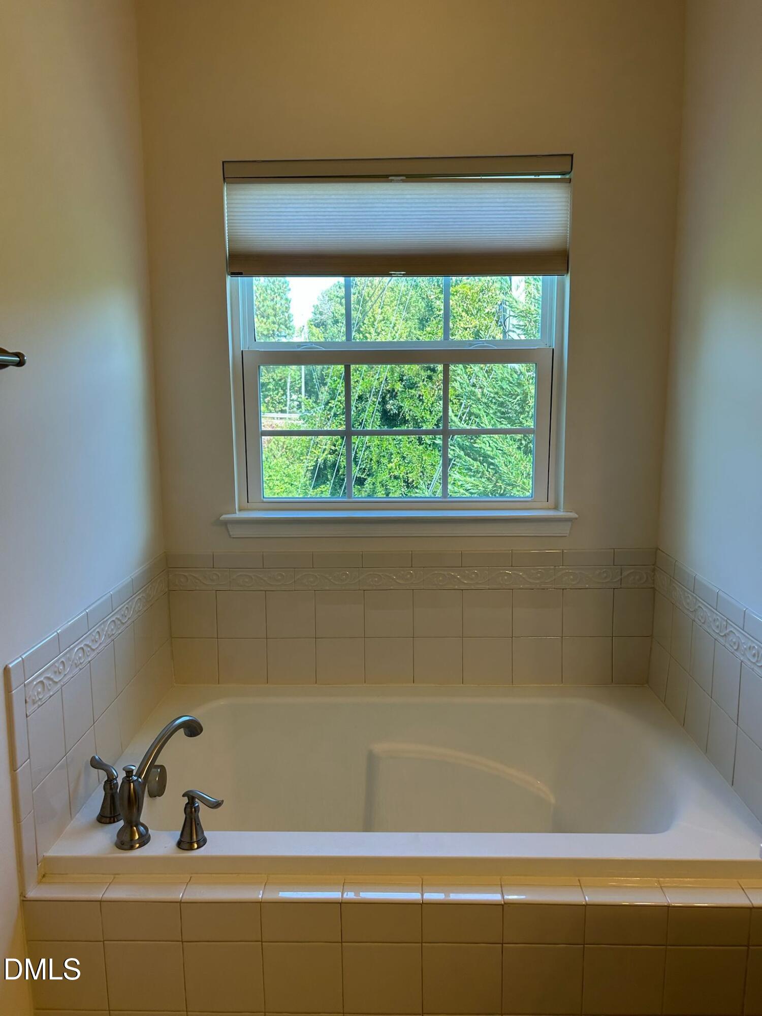 1112 Boxcar Way Property Photo 13